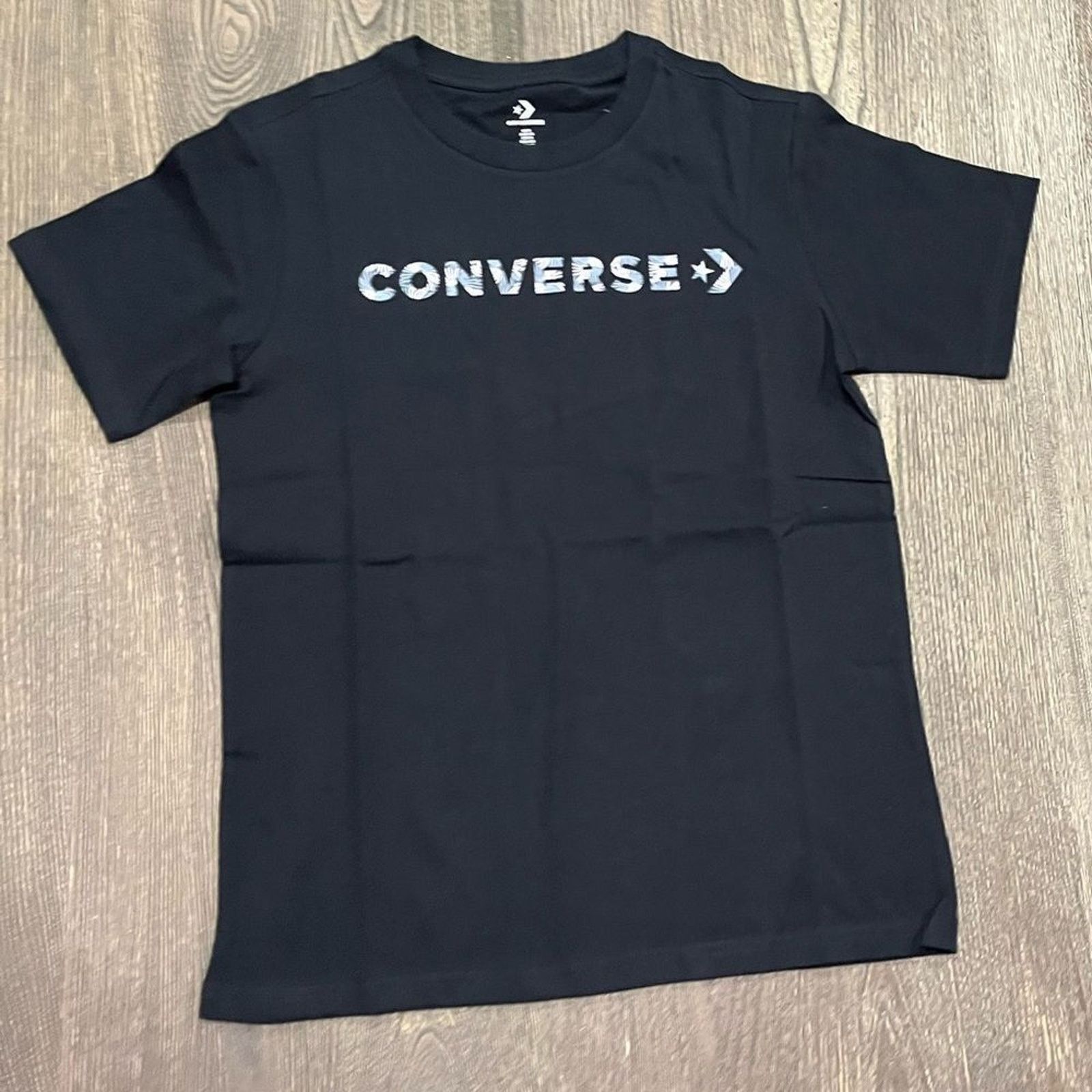 Converse NWOT Converse T-Shirt Crewneck Lightweight Black Size S Size S / US 4 / IT 40 - 1 Thumbnail