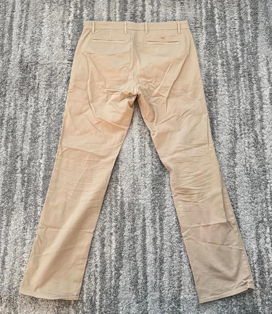 AG Adriano Goldschmied Adriano Goldschmied Supply Khaki Chino Pants – Size 36x33 Size US 36 / EU 52 - 2 Thumbnail