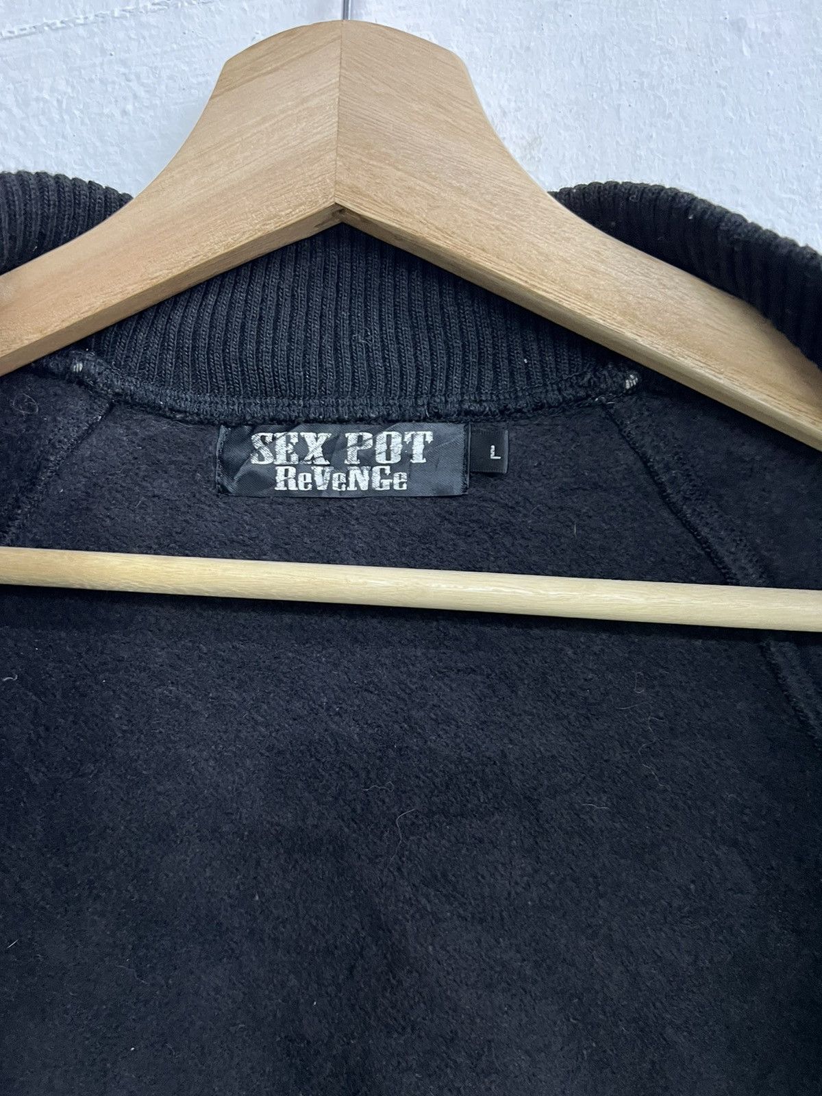 If Six Was Nine Vintage Sex Pot Revenge Trompe L'oeil Skull Sick Punk Style Size US L / EU 52-54 / 3 - 12 Thumbnail