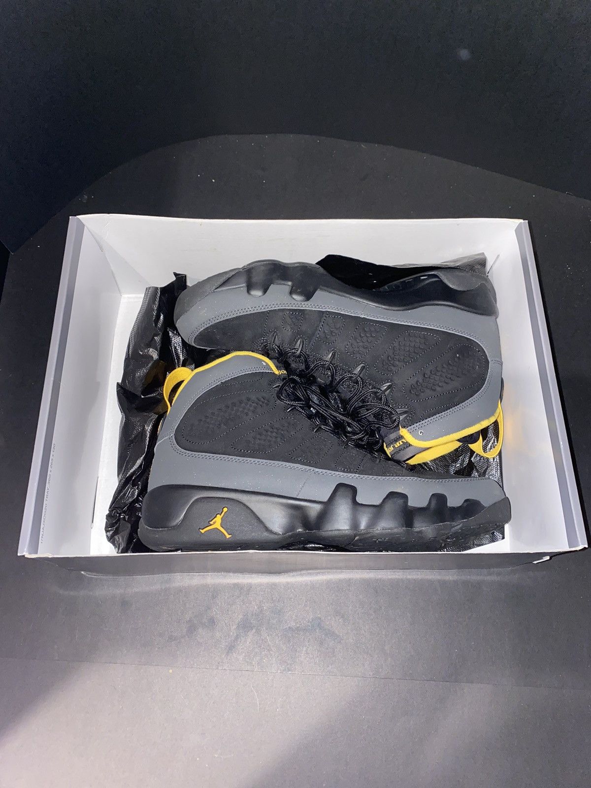 Jordan Brand Air Jordan 9 Retro University Gold/Grey Size 9.5 With Box Size US 9.5 / EU 42-43 - 2 Thumbnail