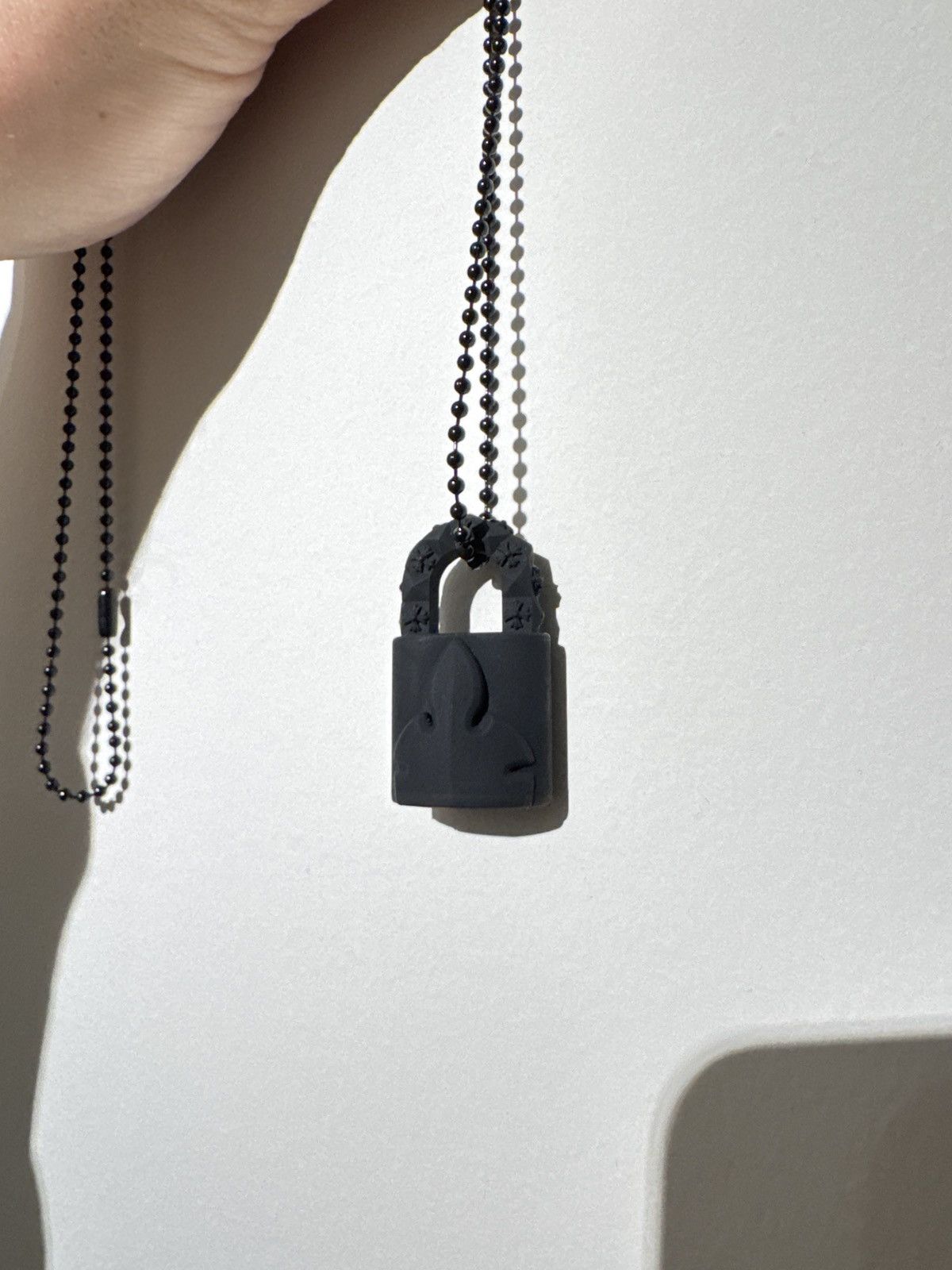 Chrome Hearts Chrome Hearts Black Locket Necklace Size ONE SIZE - 8 Thumbnail