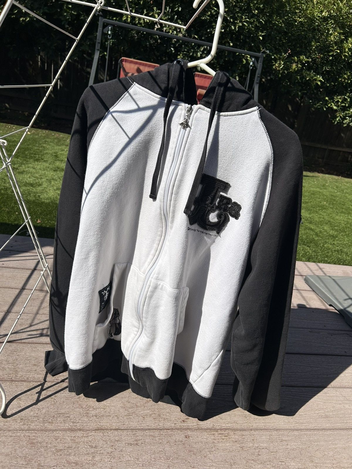 LRG Black and White LRG hoodie Size US L / EU 52-54 / 3 - 1 Thumbnail