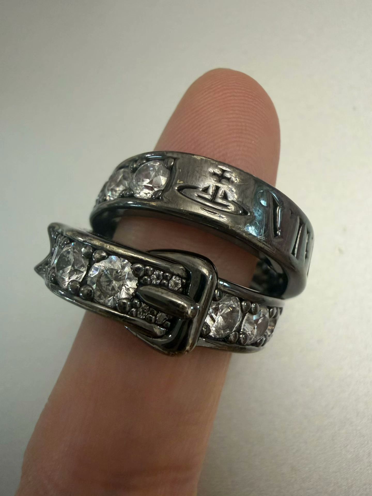 Vivienne Westwood Vivienne Westwood Saturn Ring Size ONE SIZE - 1 Thumbnail