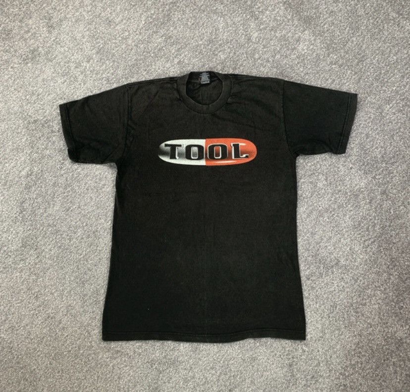 Giant Vintage Giant tag Tool Band tee Size US L / EU 52-54 / 3 - 3 Thumbnail