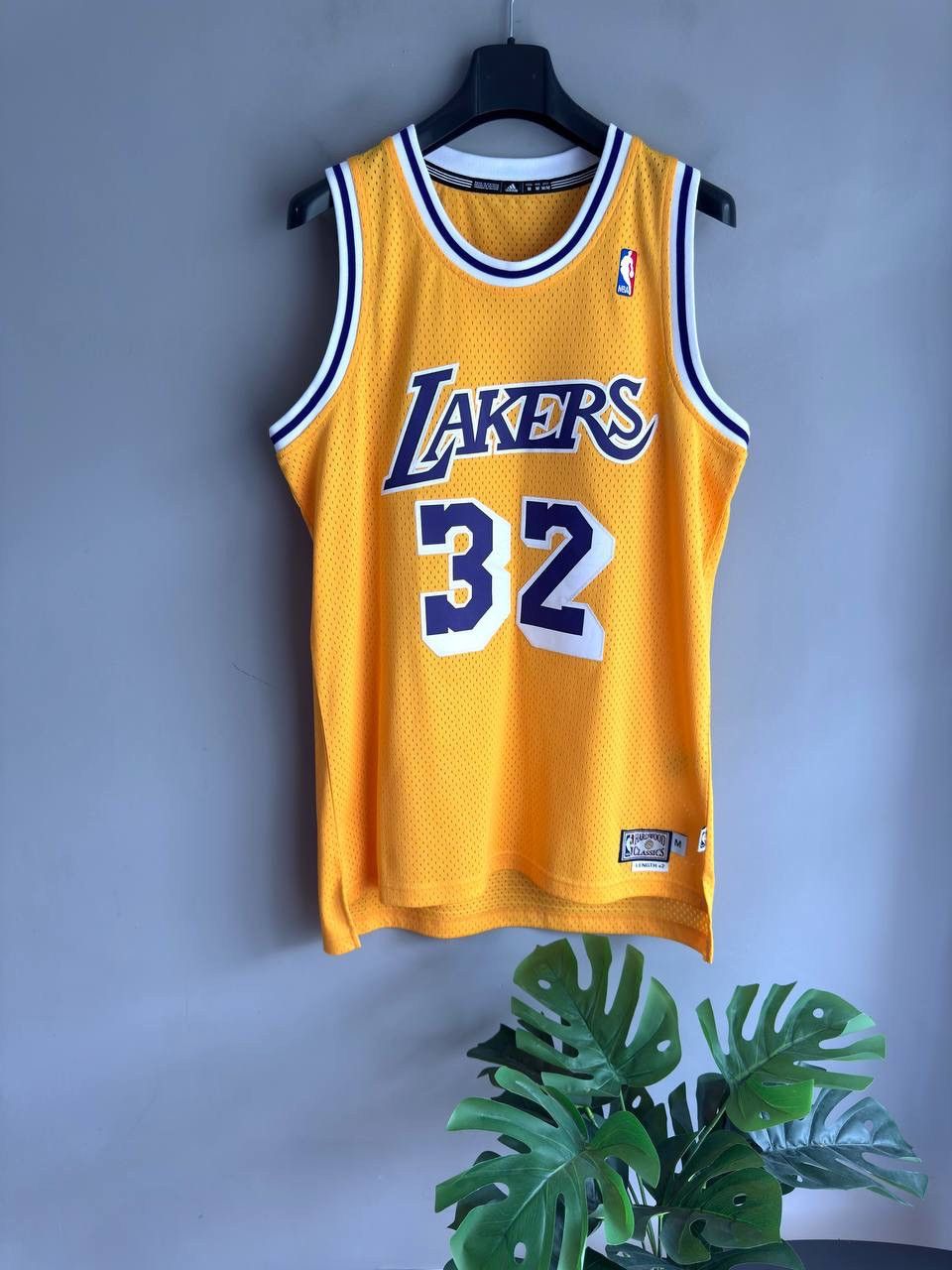 Adidas Adidas L. A. Lakers NBA Basketball Jersey #32 JOHNSON Size M Size US M / EU 48-50 / 2 - 1 Thumbnail