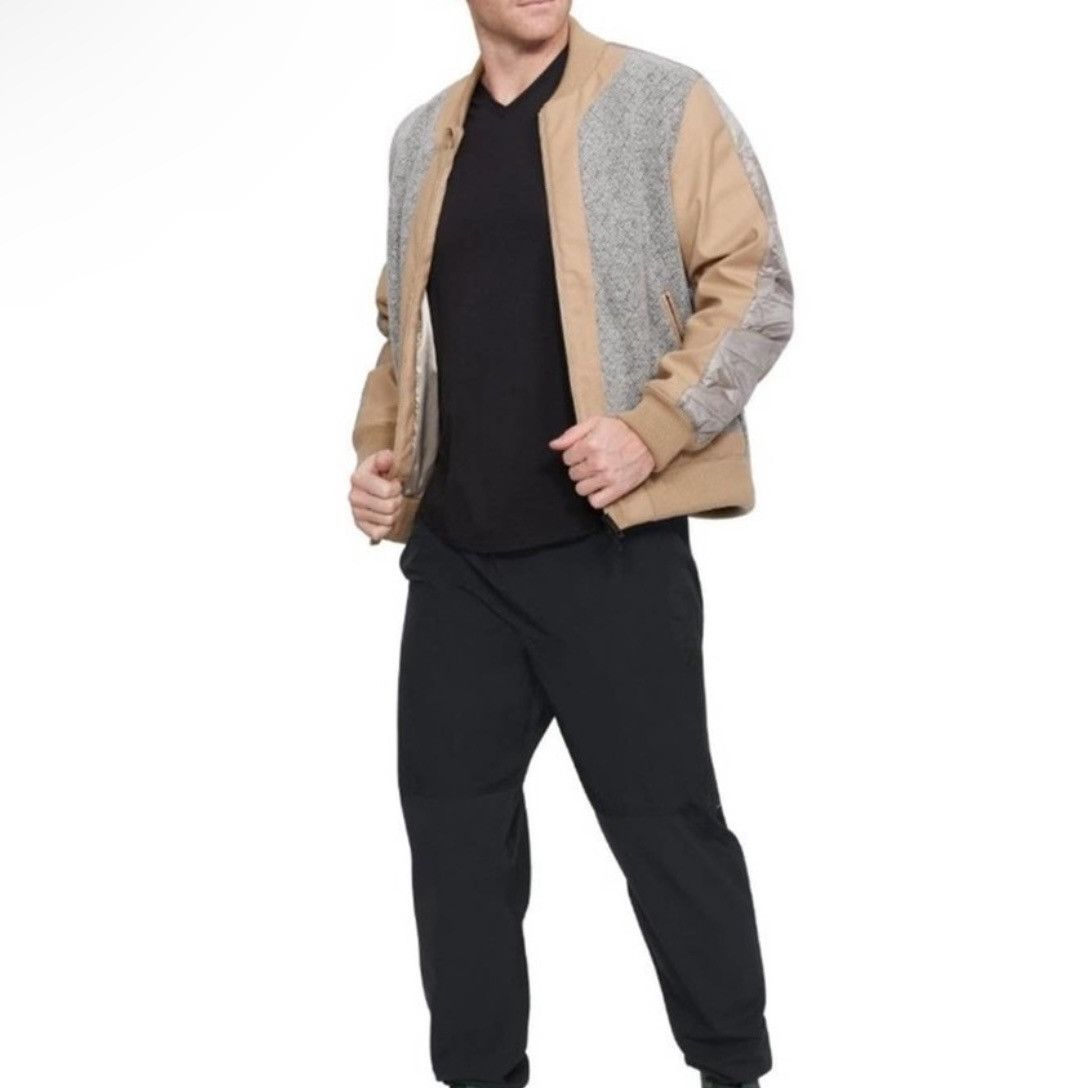 Designer × Under Armour UNDER ARMOUR Sportswear UAS WOOL BOMBER Insulated Jacket Size US XXL / EU 58 / 5 - 3 Thumbnail