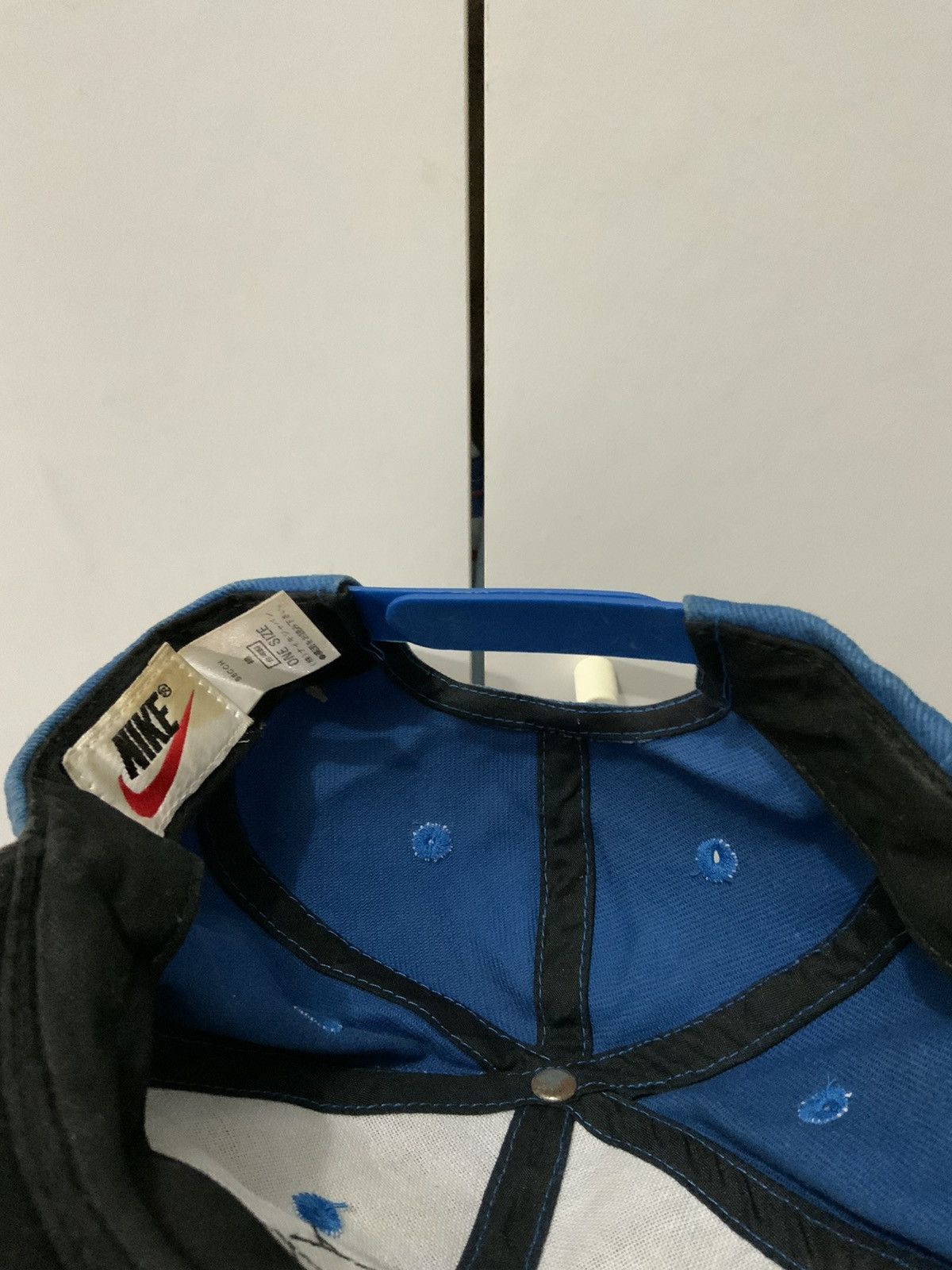Nike Vintage Nike Blue Fade Hat Size ONE SIZE - 9 Thumbnail