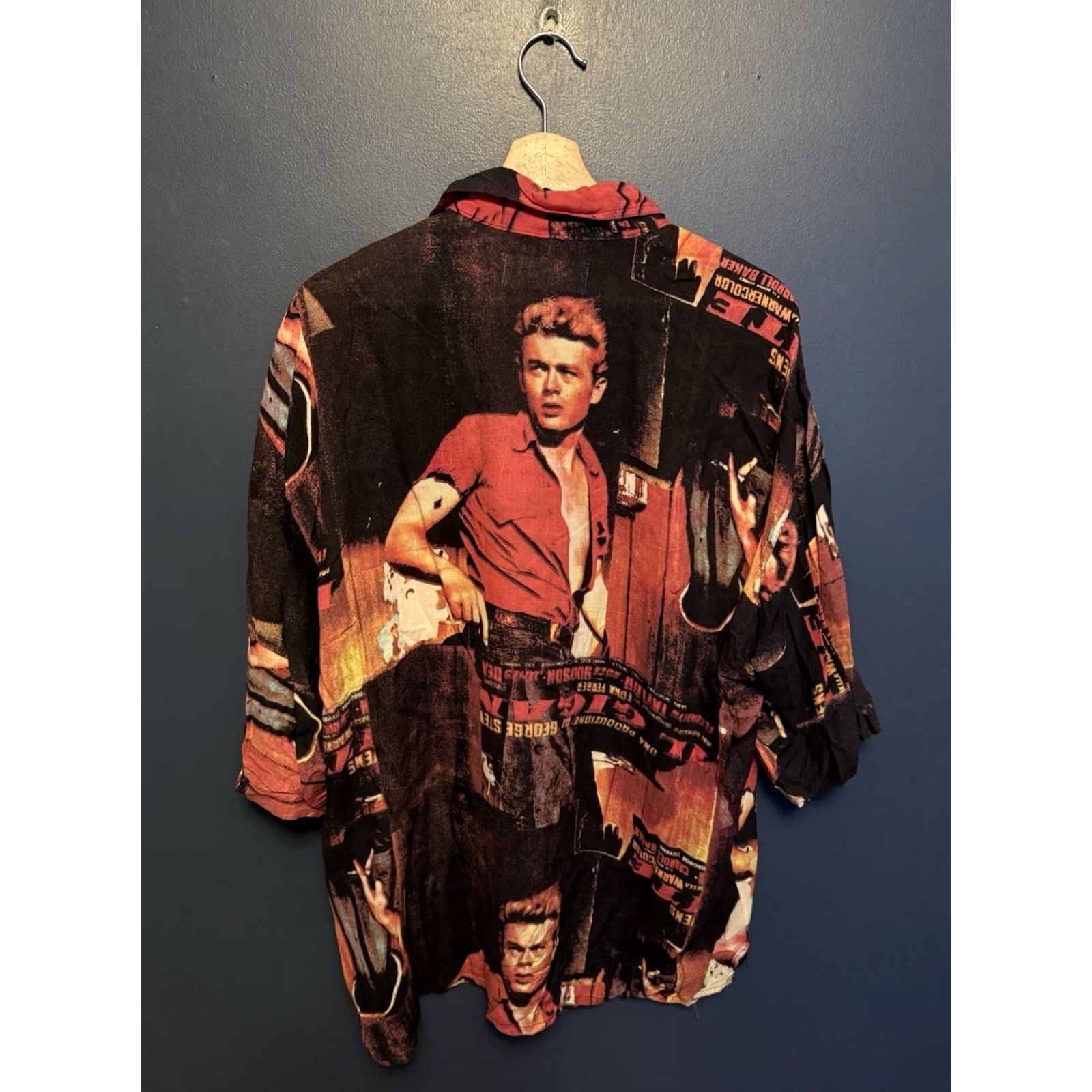 Vintage VINTAGE 80s James Dean All Over Print Polo Button-Up Shirt Red L Mens Size US L / EU 52-54 / 3 - 4 Thumbnail