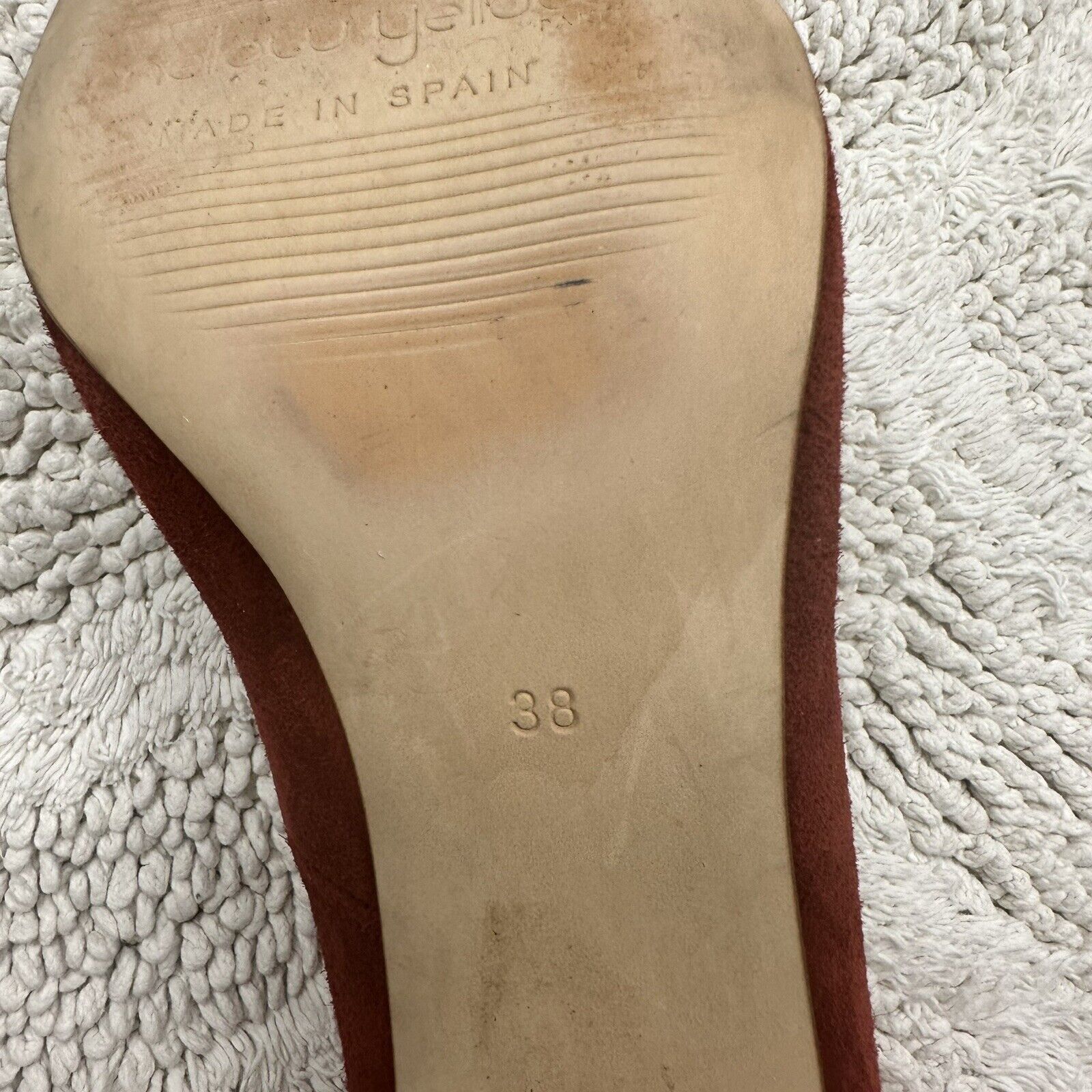 Other Round Toe Suede Pumps In Deep Terracotta 38 Made In Spain Size US 7.5 / IT 37.5 - 10 Thumbnail