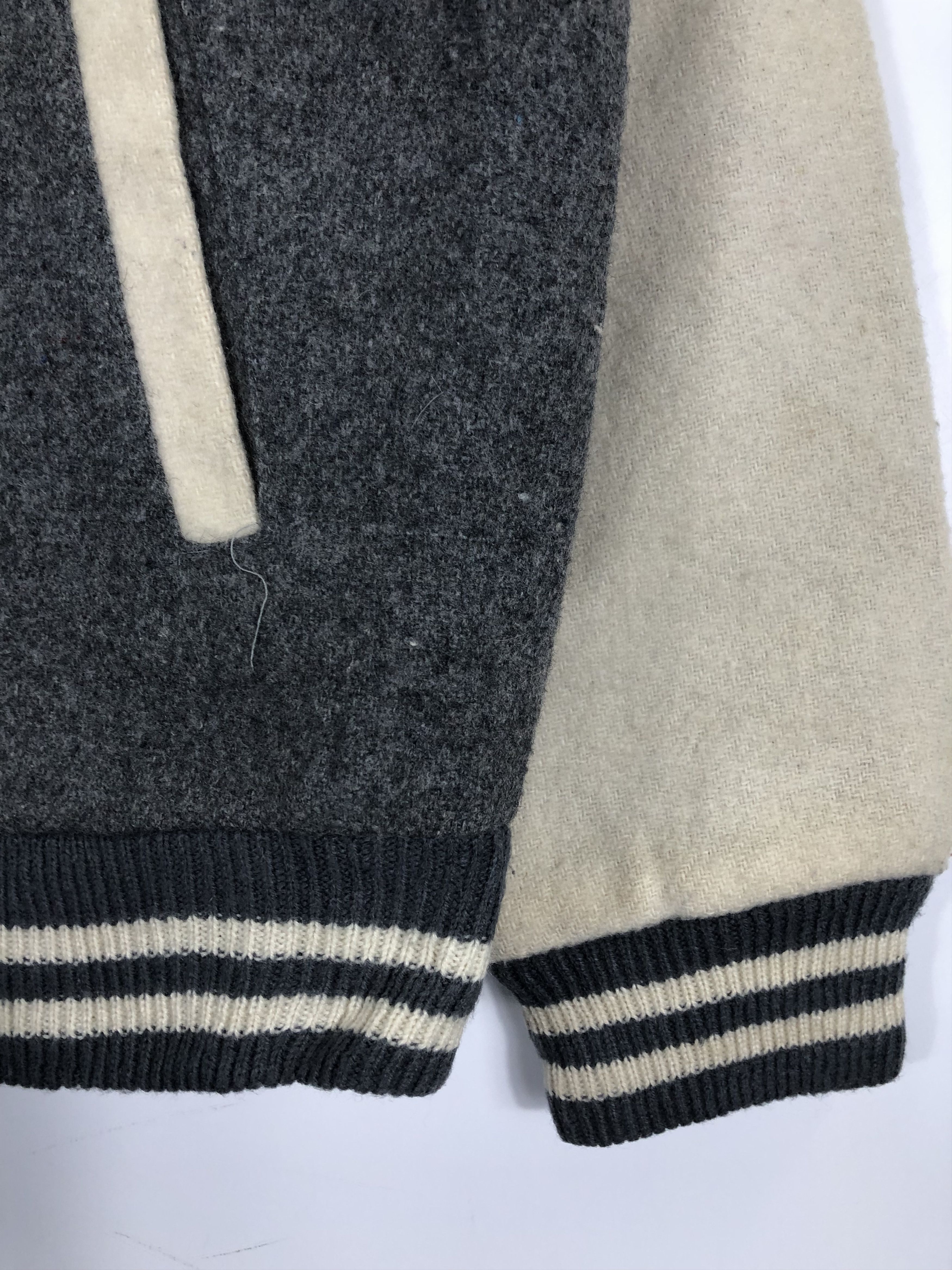 Japanese Brand Vintage Wool Varsity Jacket Japanese Brand V0209 Size US M / EU 48-50 / 2 - 8 Thumbnail