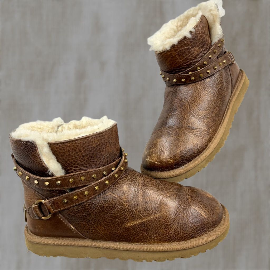Ugg UGG Emersen Leather Studded Booties Brown US 6 Women Size US 5 / IT 35 - 1 Thumbnail