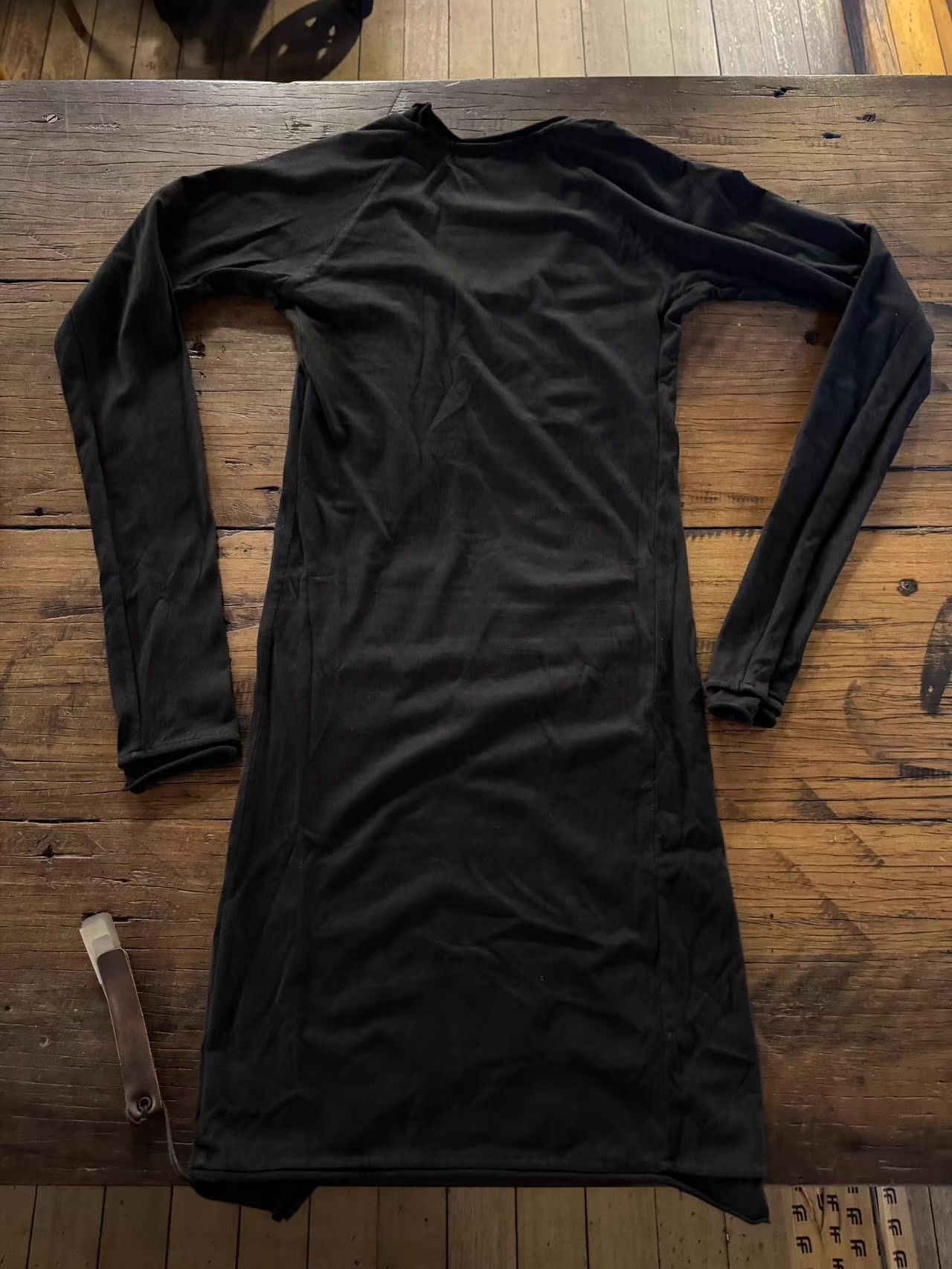 Layer-0 Layer‑0 15FW classic black 1/2 90 ripped long‑sleeve top Ｑ25 Size US XS / EU 42 / 0 - 2 Thumbnail