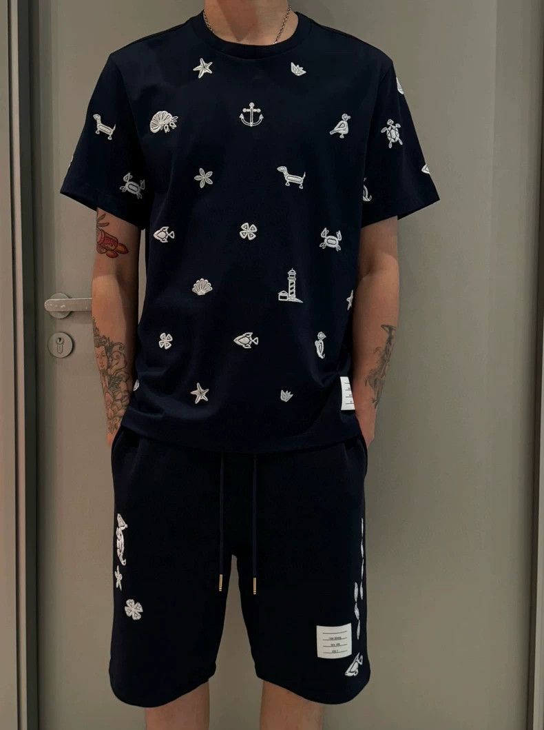 Thom Browne Thom Browne Printed round neck short sleeve T-shirt Size US XL / EU 56 / 4 - 9 Thumbnail