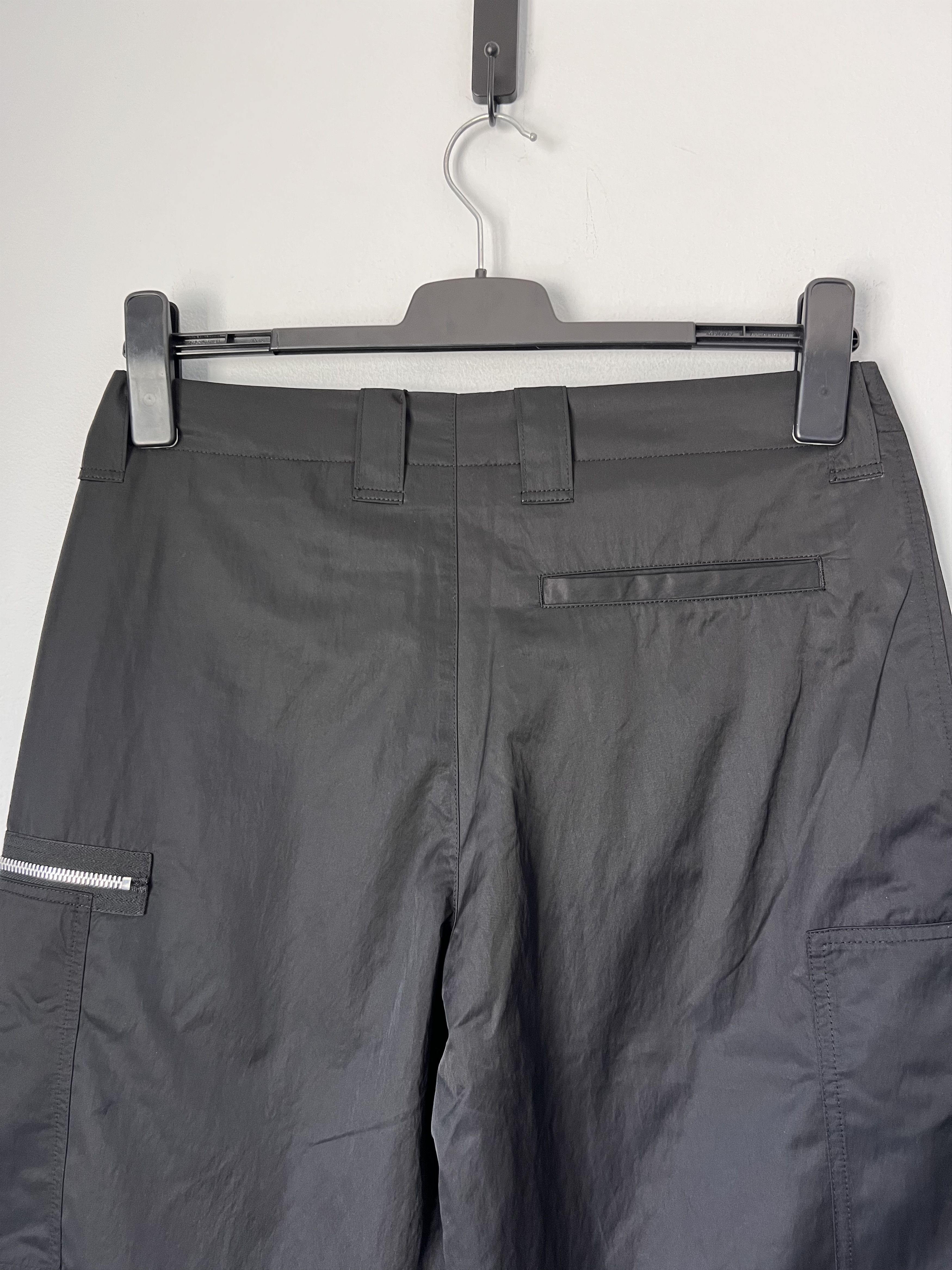 Our Legacy Our Legacy High Gloss Sateen Tactical Cargo Pants in Black Size US 32 / EU 48 - 5 Thumbnail