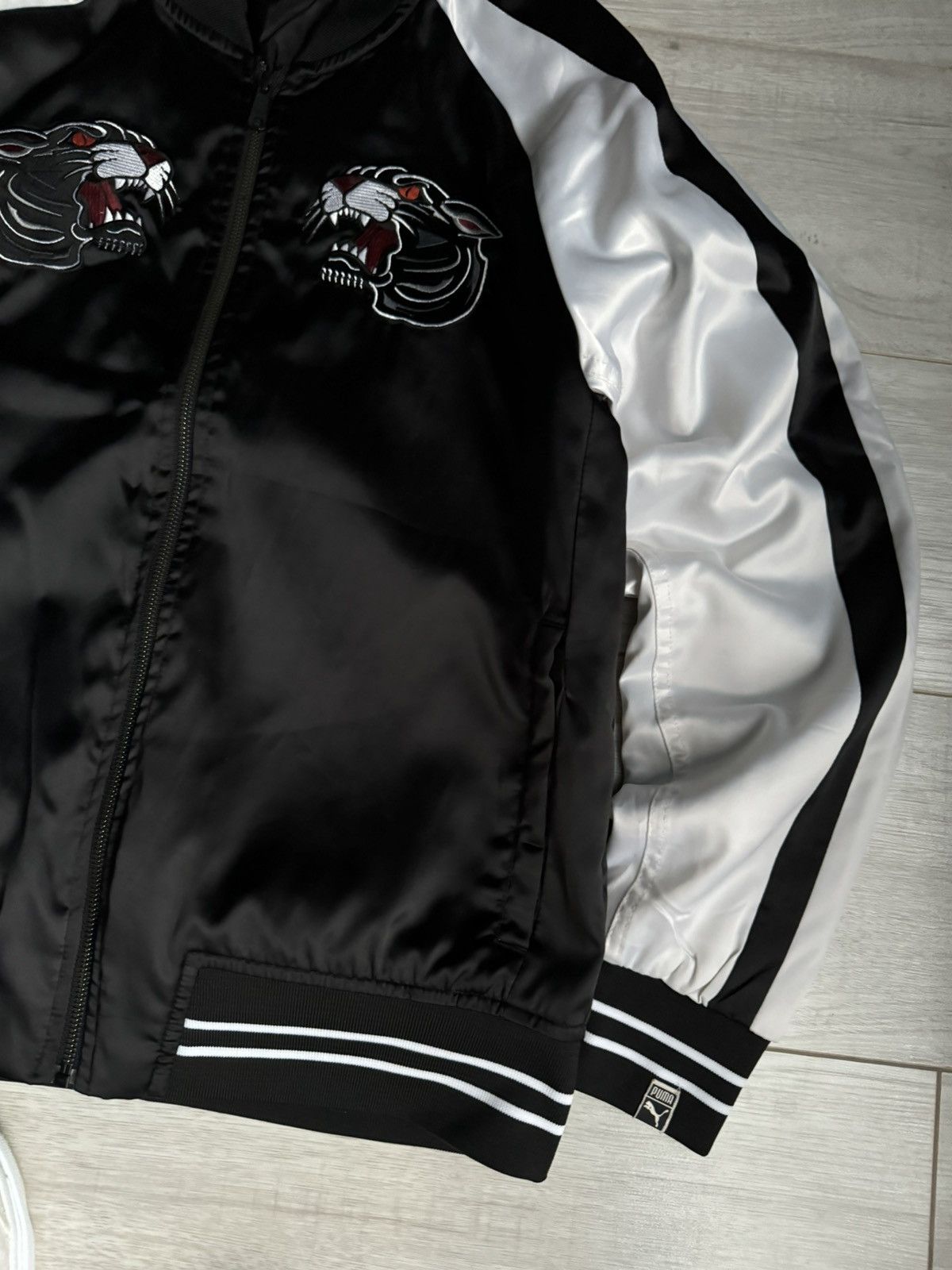 Japanese Brand × Puma Vintage Puma Souvenir Jacket Size US M / EU 48-50 / 2 - 3 Thumbnail