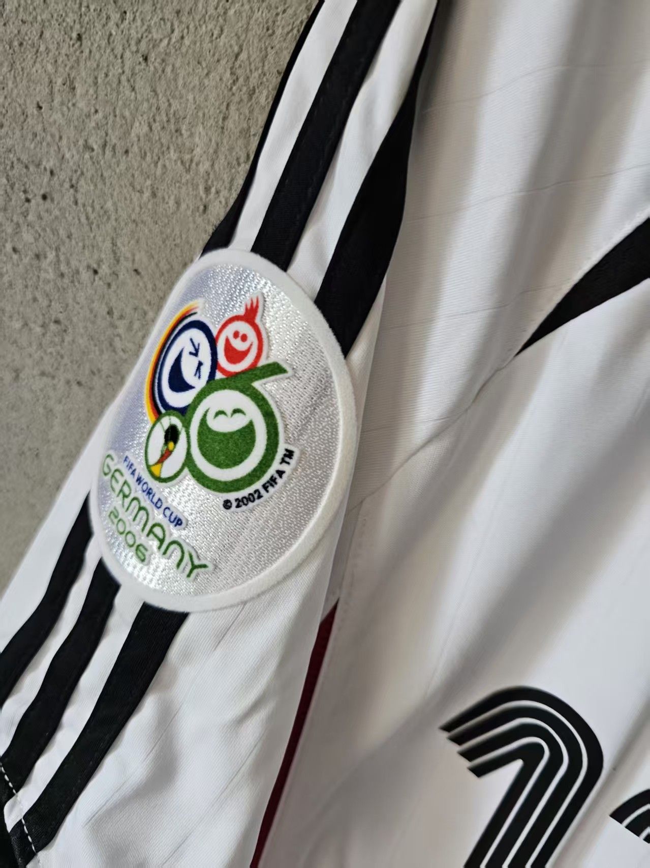 Adidas Michael Ballack Jersey Germany Size US S / EU 44-46 / 1 - 3 Thumbnail