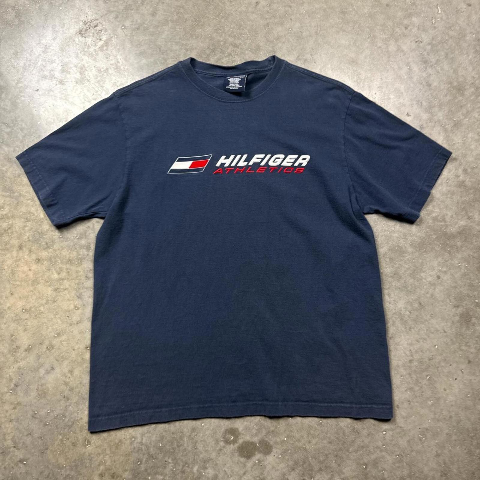 Tommy Hilfiger Tommy Hilfiger Sportswear Vintage Y2k Graphic T-Shirt Size US L / EU 52-54 / 3 - 1 Thumbnail