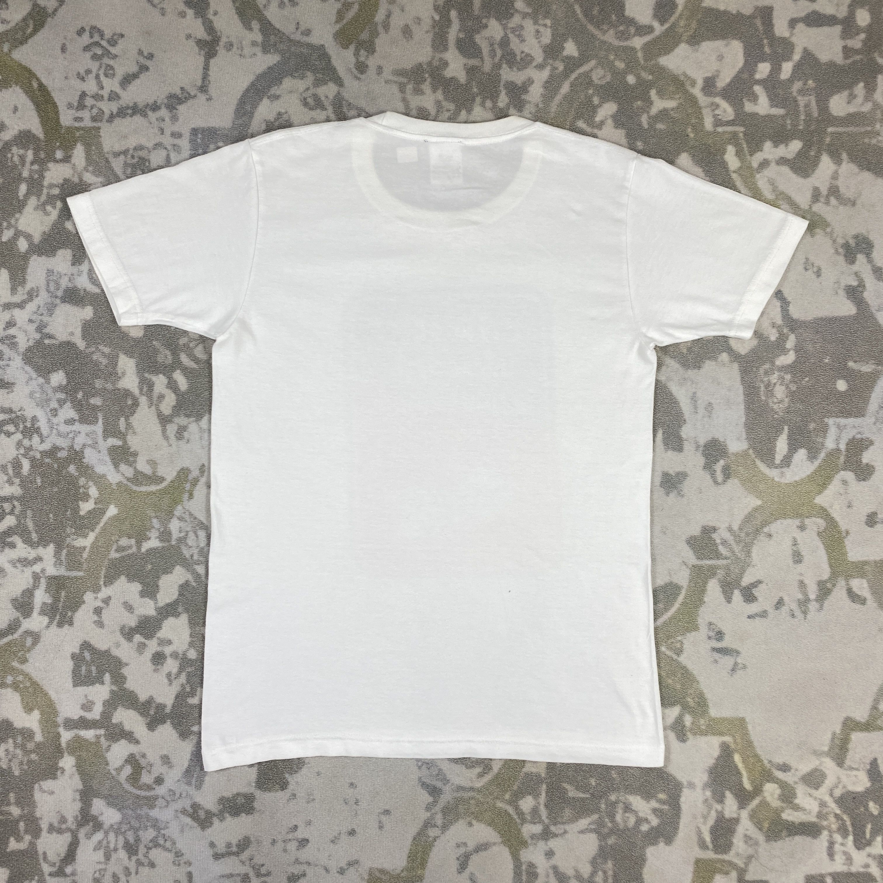 Anime Vintage Anima Mangga Japan T-Shirt - L031 Size US S / EU 44-46 / 1 - 2 Thumbnail