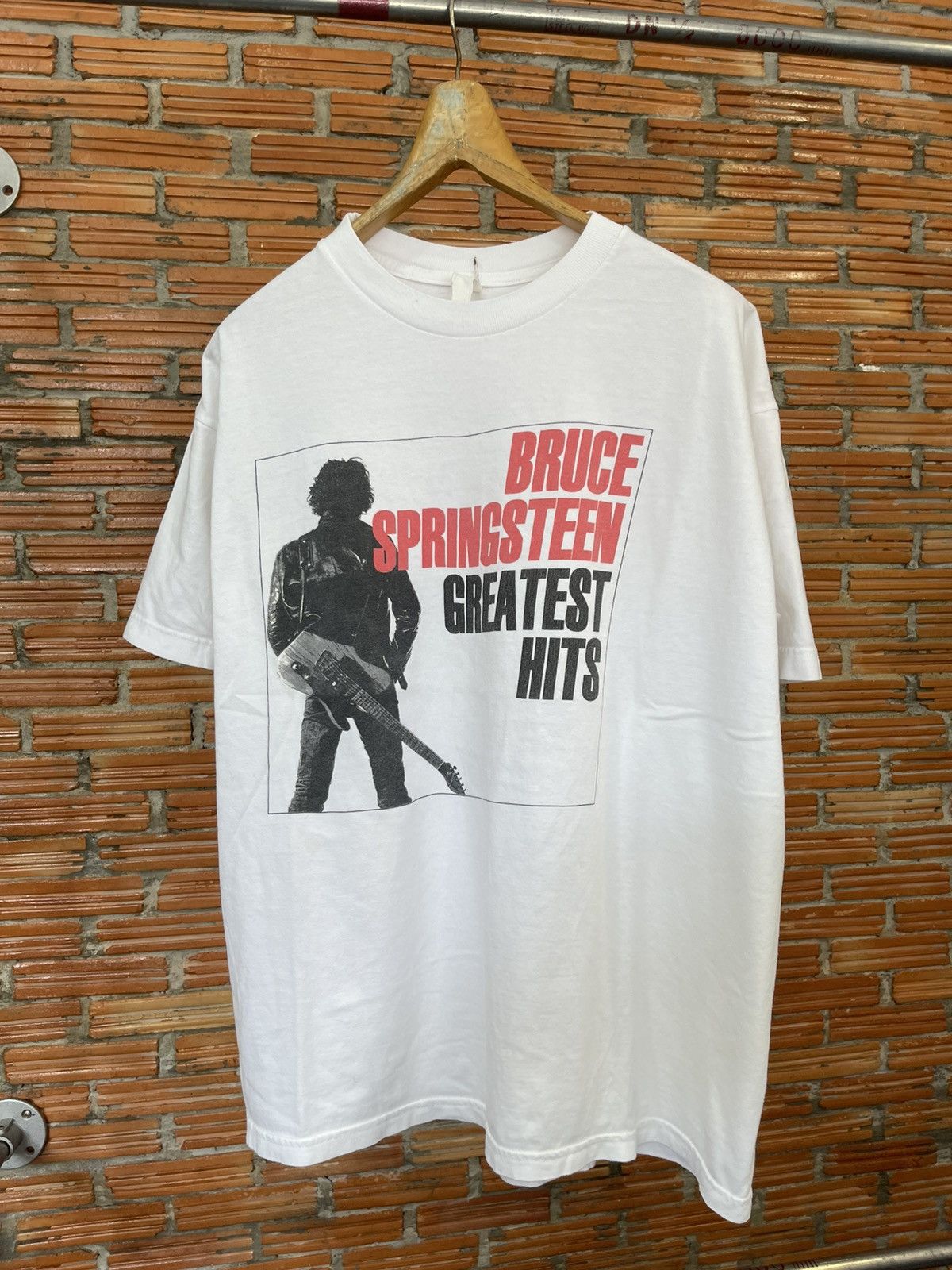 Band Tees Vintage Bruce Spring Teen 90s TShirt XL Size US XL / EU 56 / 4 - 1 Thumbnail