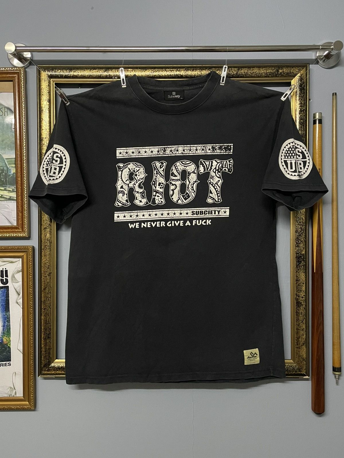 Japanese Brand Vintage Designer Subciety We Never Give A fuck Riot Sunfaded Size US M / EU 48-50 / 2 - 6 Thumbnail