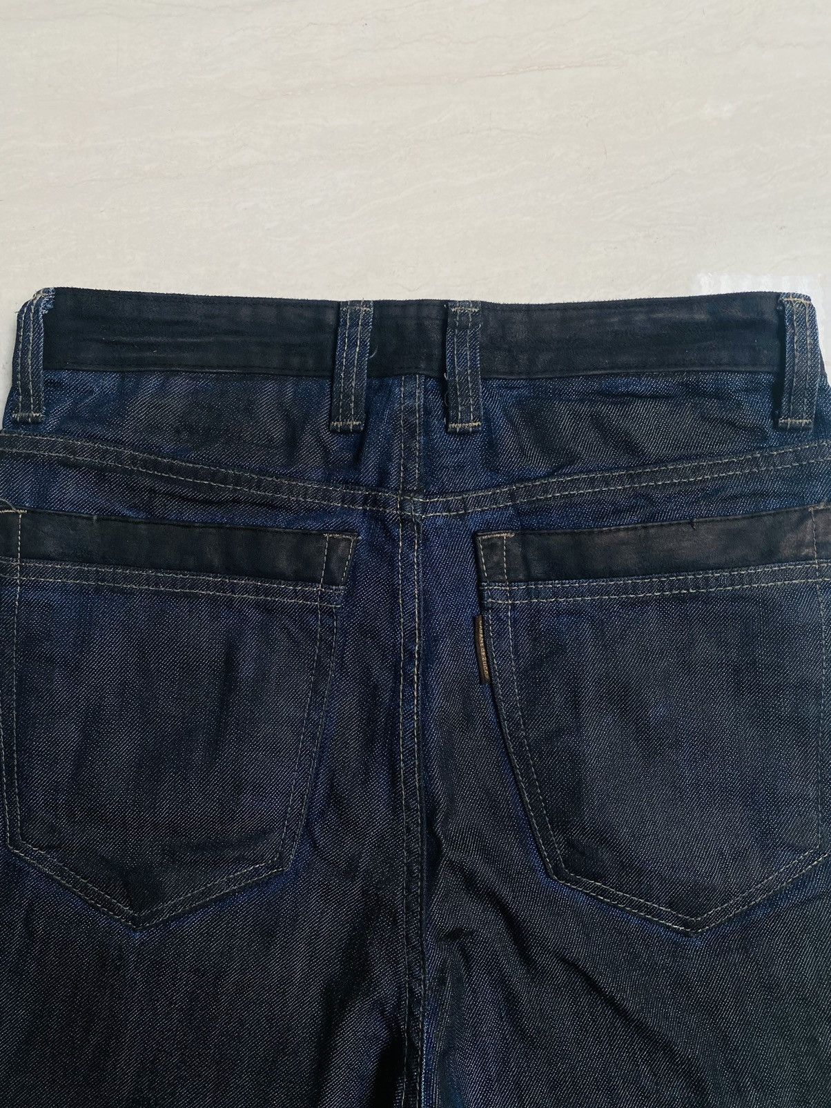 CABANE de ZUCCa Cabane de Zucca Issey Miyake Coated Denim Suede Size US 29 - 13 Thumbnail
