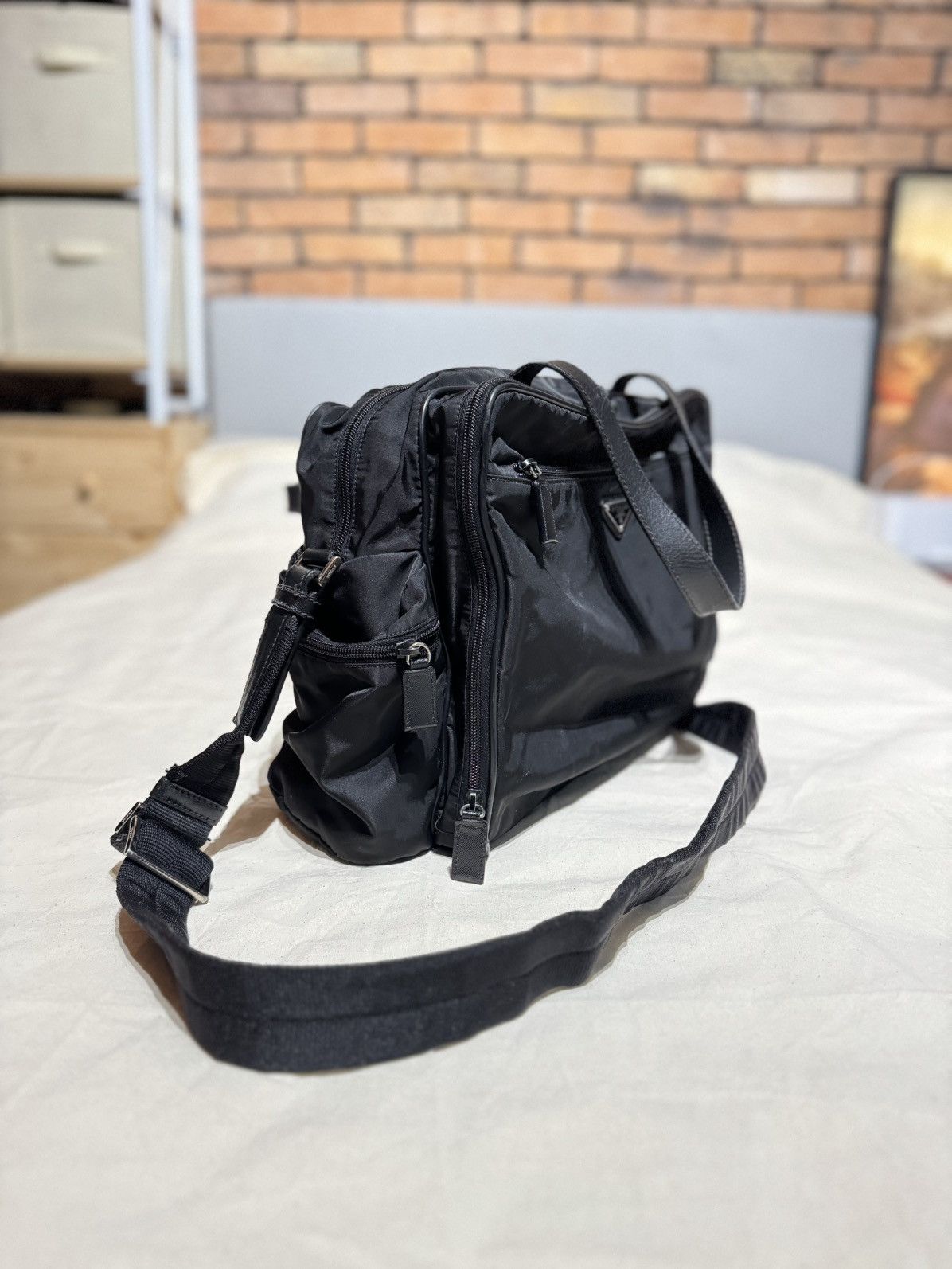 Prada RE NYLON MESSENGER CROSSBODY BAG WEEKENDER DUFFLE Size ONE SIZE - 2 Thumbnail
