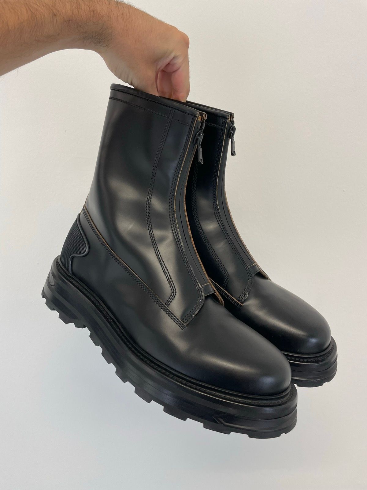 Jil Sander BNWT Jil Sander zip combat military high leather boots | Grailed