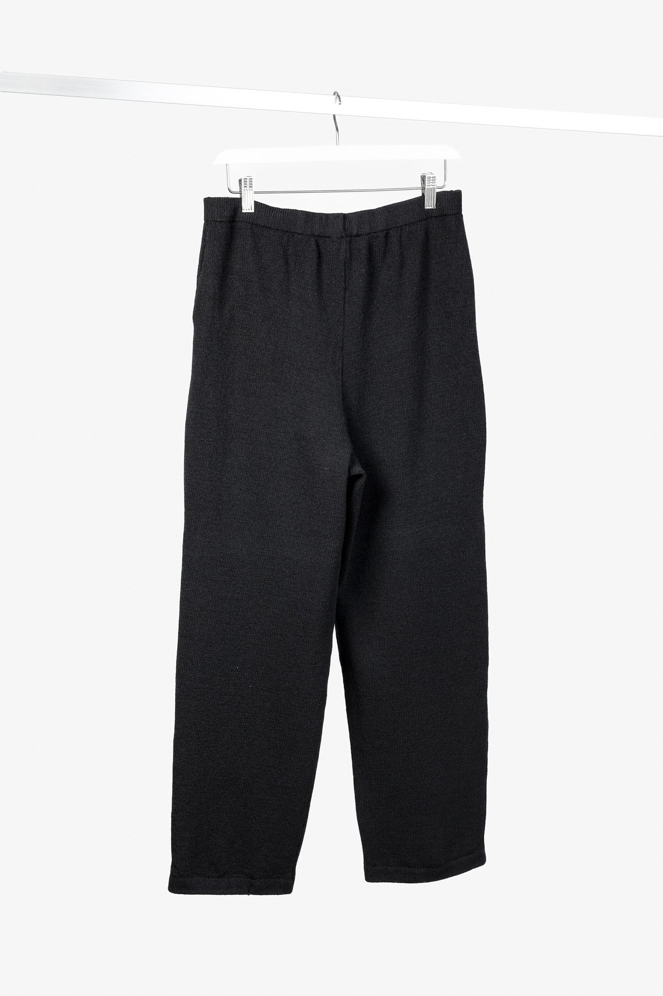 Other St. John Basics Black Pleated Waist Knit Pant Size 32" / US 10 / IT 46 - 2 Thumbnail