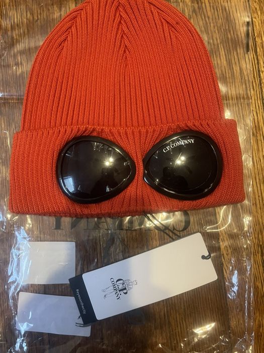 Cp company 40th anniversary beanie hotsell