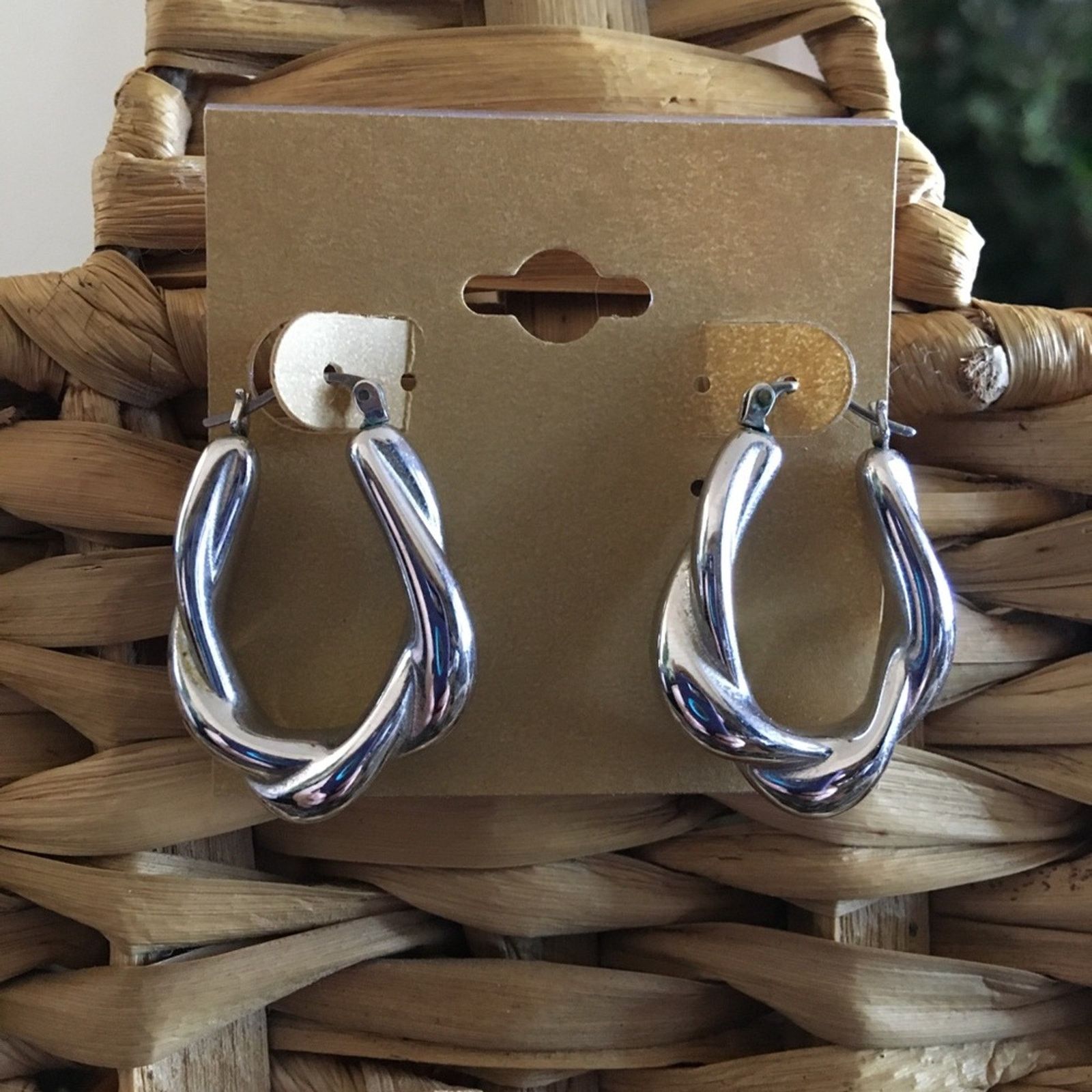 Vintage Vintage twisted silver tone hoop earrings Size ONE SIZE - 1 Thumbnail
