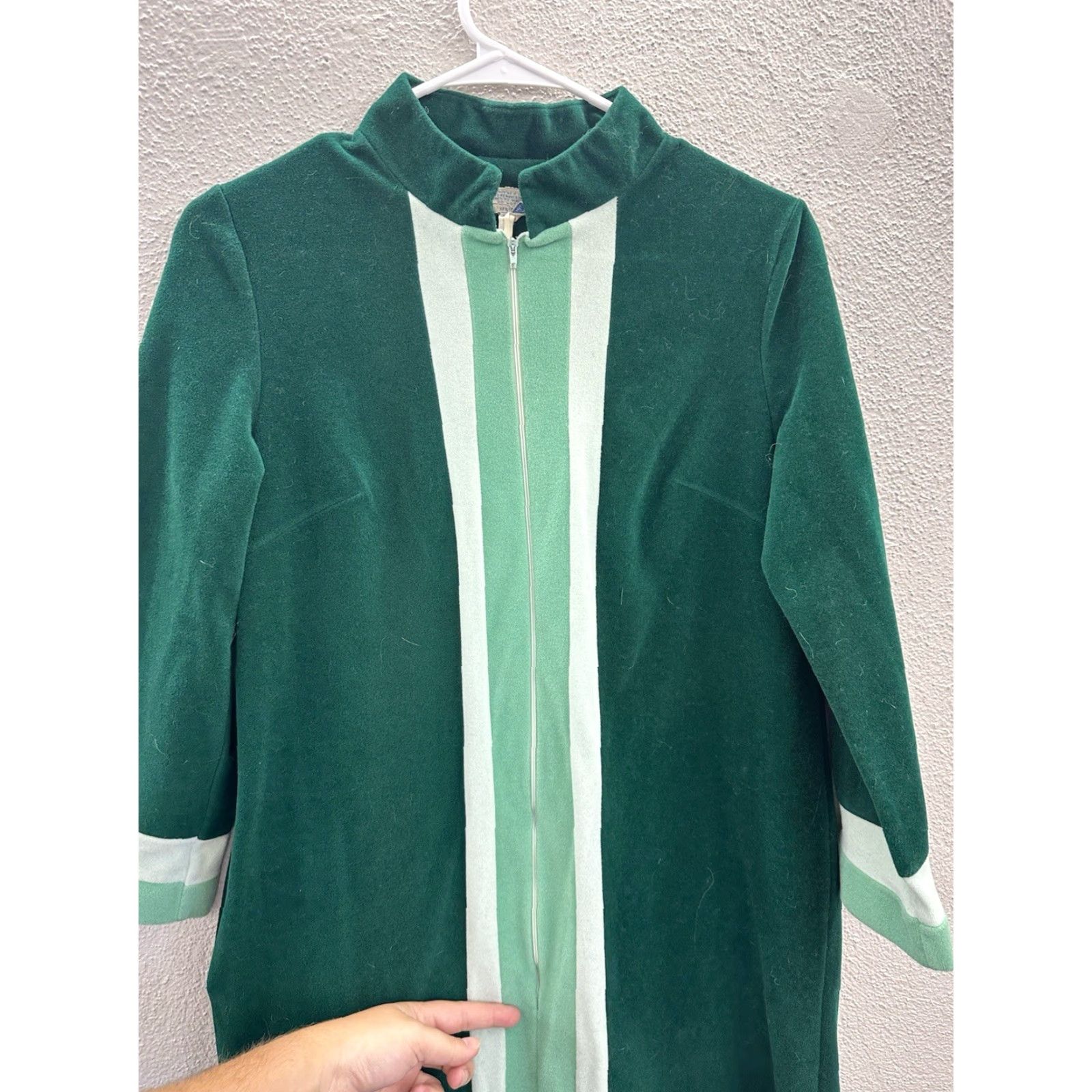 Sears VINTAGE Sears Womens Robe Sleepwear Size 10 Green Velour Long Sleeve Zip Up Kimono 80s 90s Womens Size L / US 10 / IT 46 - 4 Thumbnail