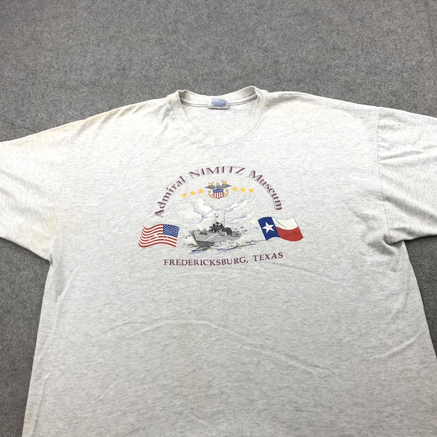 Hanes VINTAGE Admiral Nimitz Museum Shirt Mens XL Gray Hanes Tee Boat Texas Navy Base Graphic Print 50/50 Crew Neck Short Sleeve 2XL (Measures) Mens Size US XL / EU 56 / 4 - 2 Thumbnail