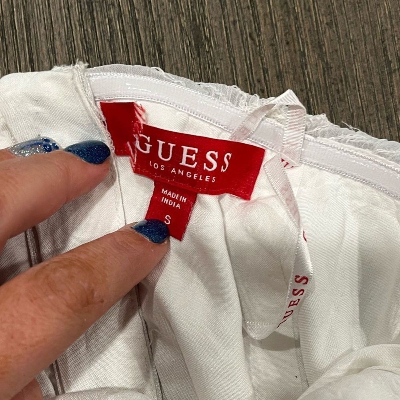 Guess NWOT Guess White Eyelet Lace Off-The-Shoulder Blouse Size S Size S / US 4 / IT 40 - 5 Thumbnail