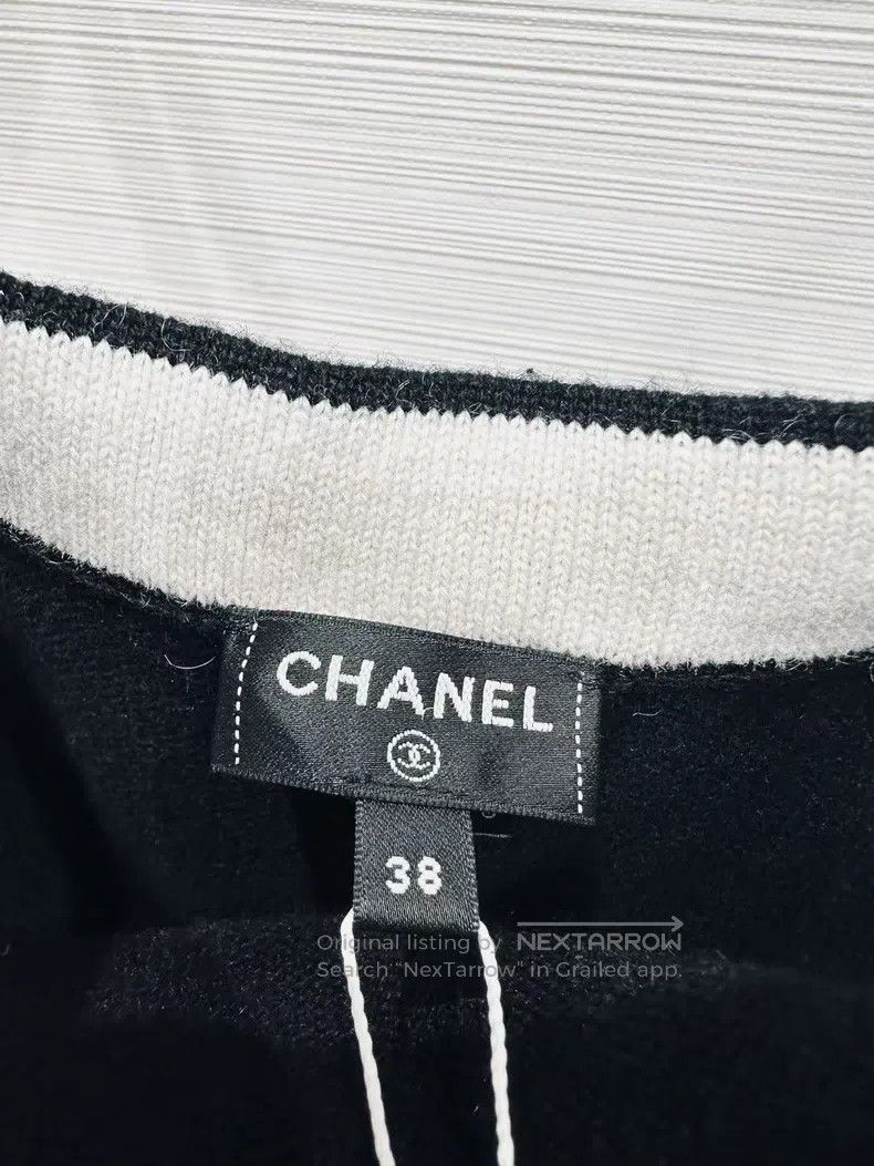 Chanel Chanel 25B black cashmere suspender slim dress Size XS / US 0-2 / IT 36-38 - 2 Thumbnail