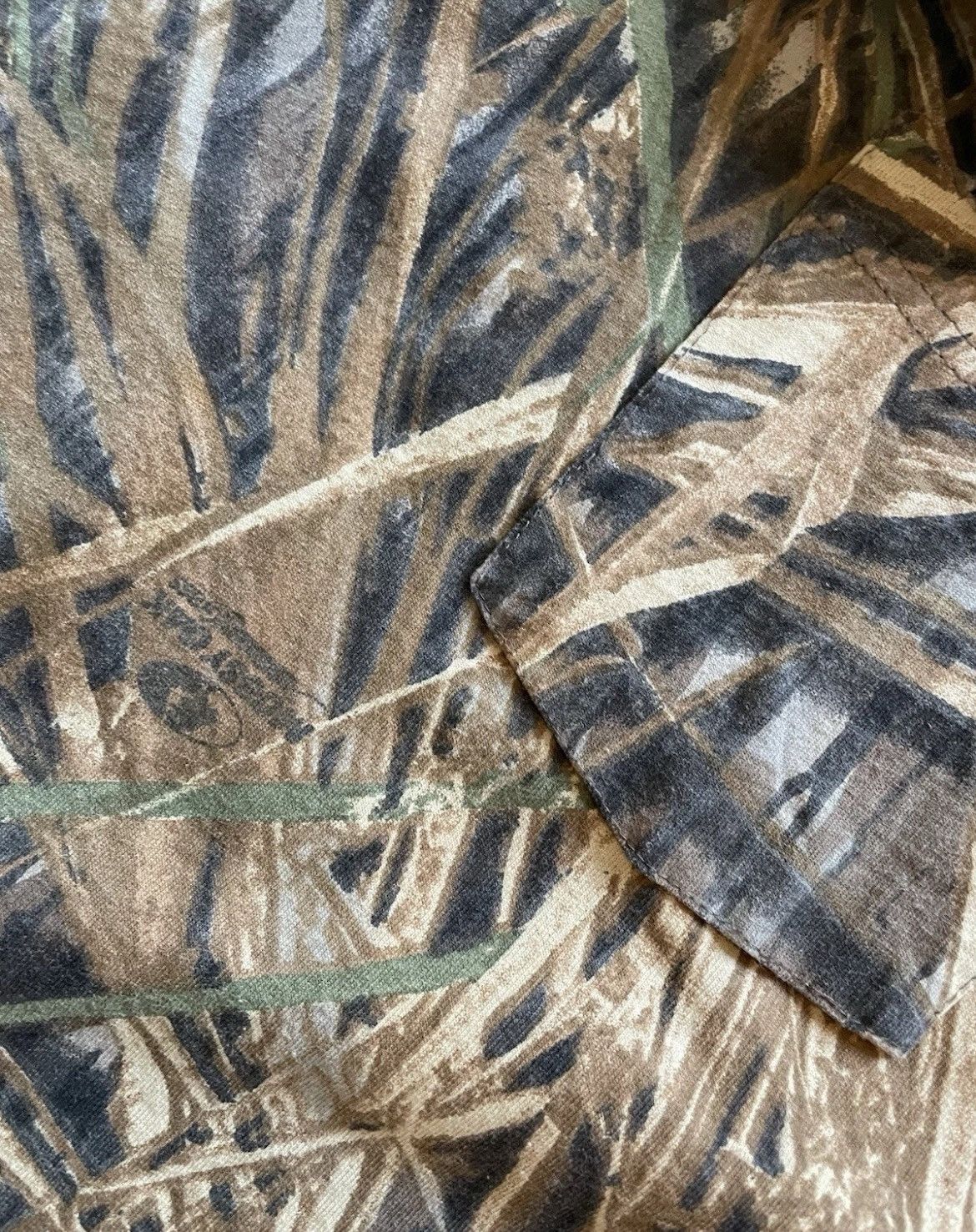 Mossy Oaks Vintage Jerzees Outdoors Mossy Oak Camo Pocket Tee Sz 4XL Size US XXL / EU 58 / 5 - 3 Thumbnail