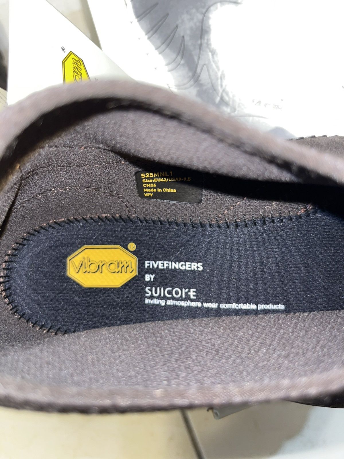 Suicoke × Vibram SUICOKE X VIBRAM FIVEFINGERS NIN-LO SUEDE Size US 9 / EU 42 - 4 Thumbnail