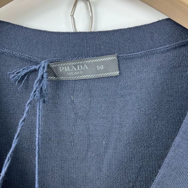 Prada Prada Dark blue V-neck knitted cardigan sweater 2501-Nextar Size US M / EU 48-50 / 2 - 3 Thumbnail