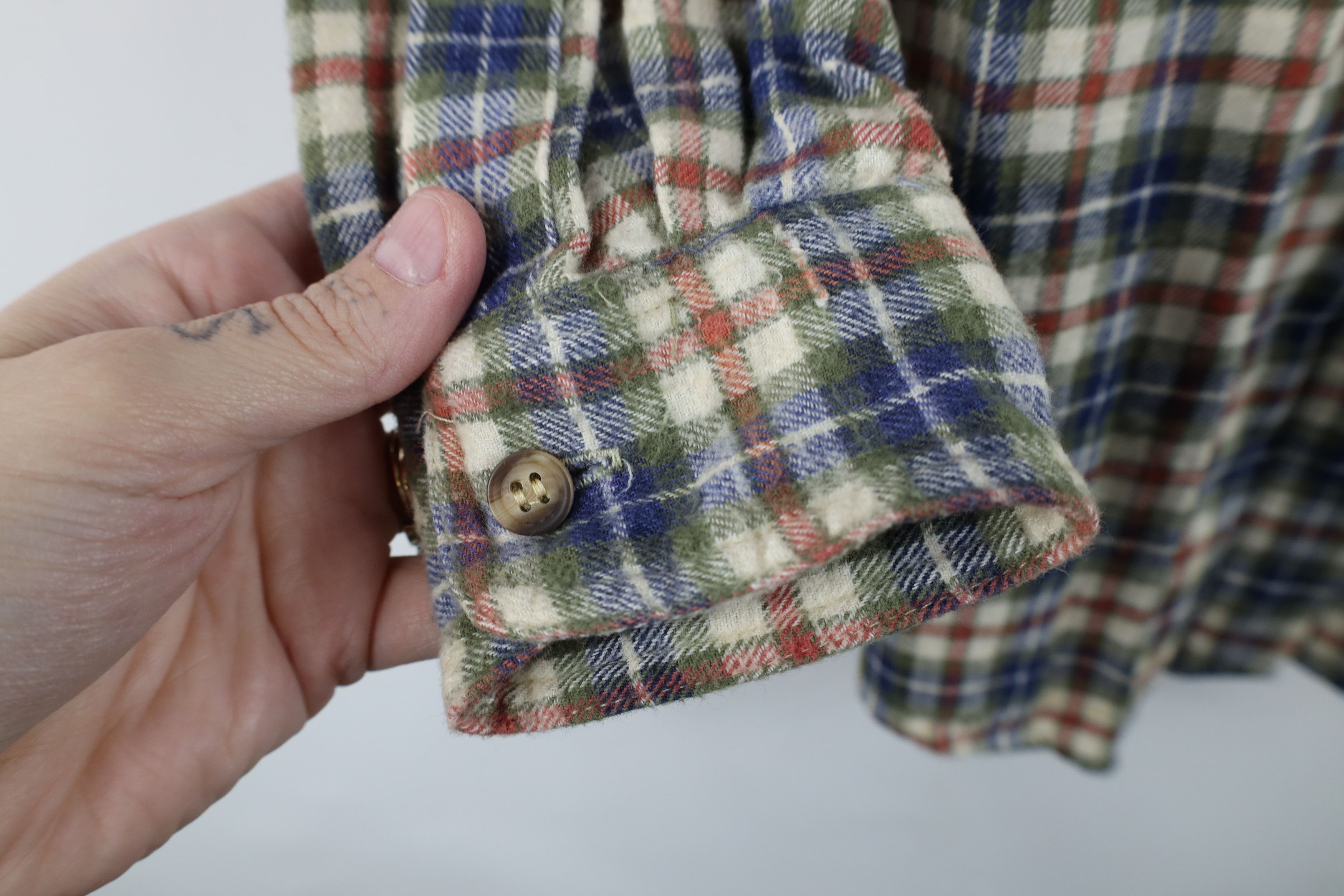 Vintage Vintage 90s Streetwear Flannel Collared Button Shirt Plaid Size L / US 10 / IT 46 - 6 Thumbnail