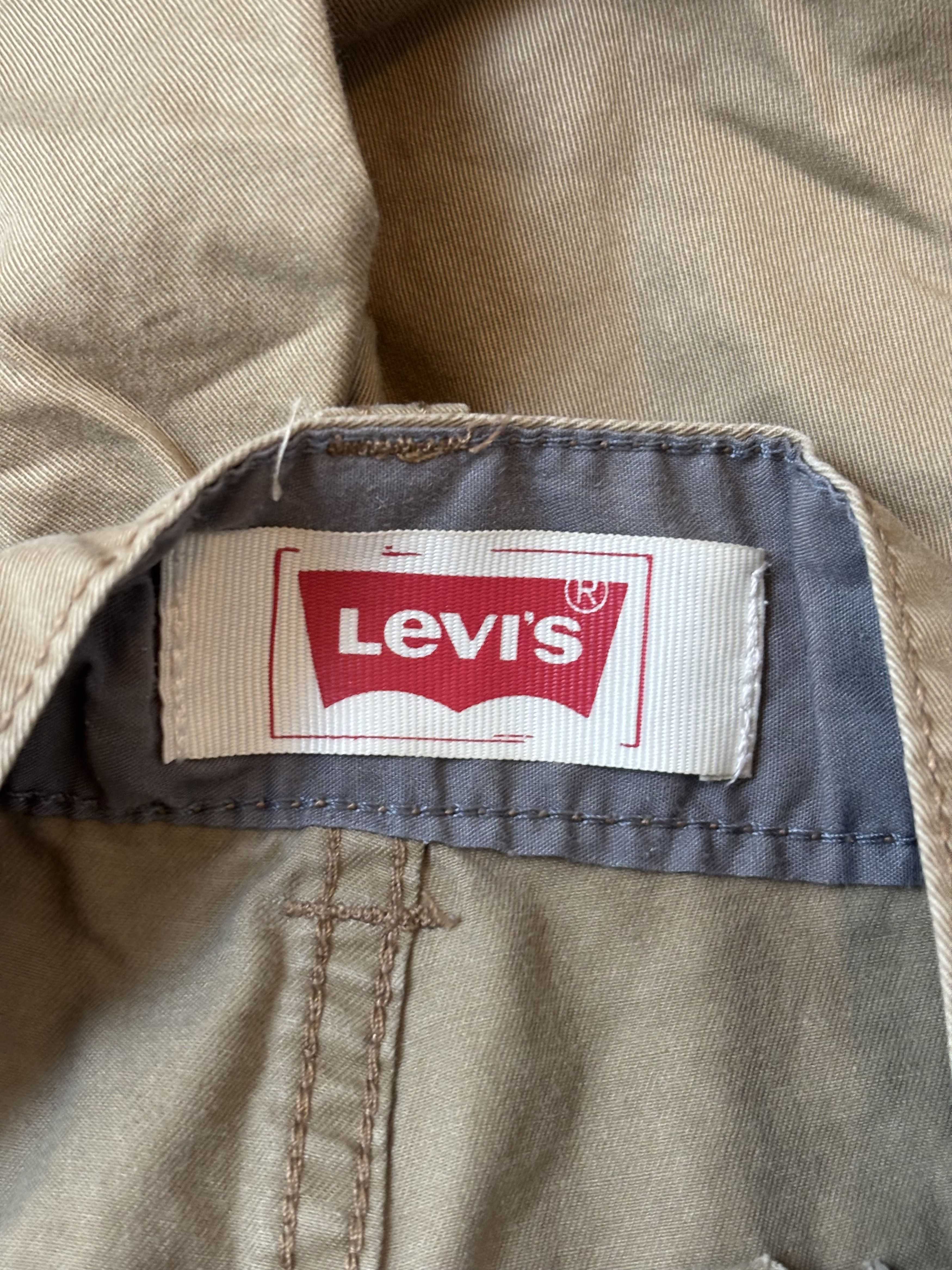 Levi's Vintage Levis Khaki Cargo Shorts 30 Size US 30 / EU 46 - 5 Thumbnail