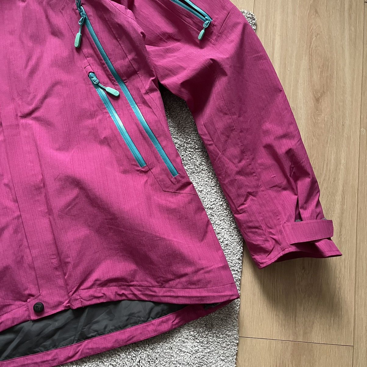Norrona Norrona Gore Tex Arc’teryx Style Women’s Ski Jacket Size S / US 4 / IT 40 - 4 Thumbnail