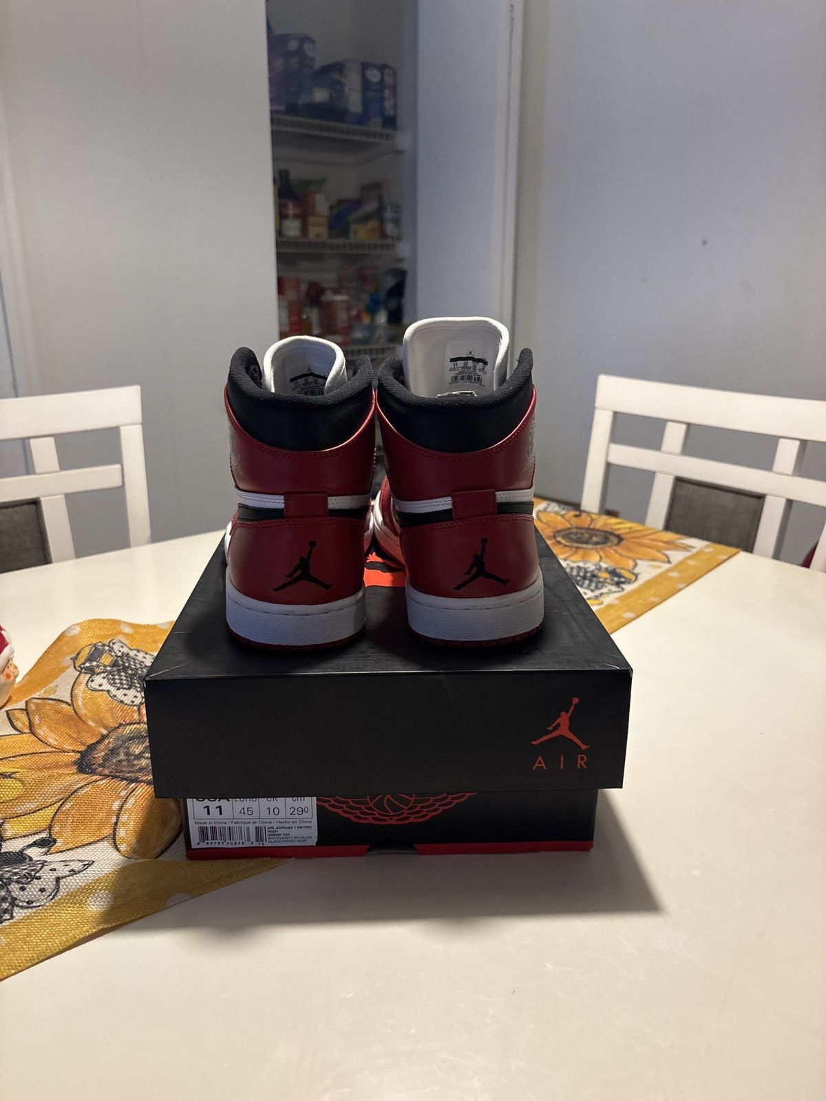 Jordan Brand Air Jordan 1 high Chicago 2013! Size US 11 / EU 44 - 4 Thumbnail