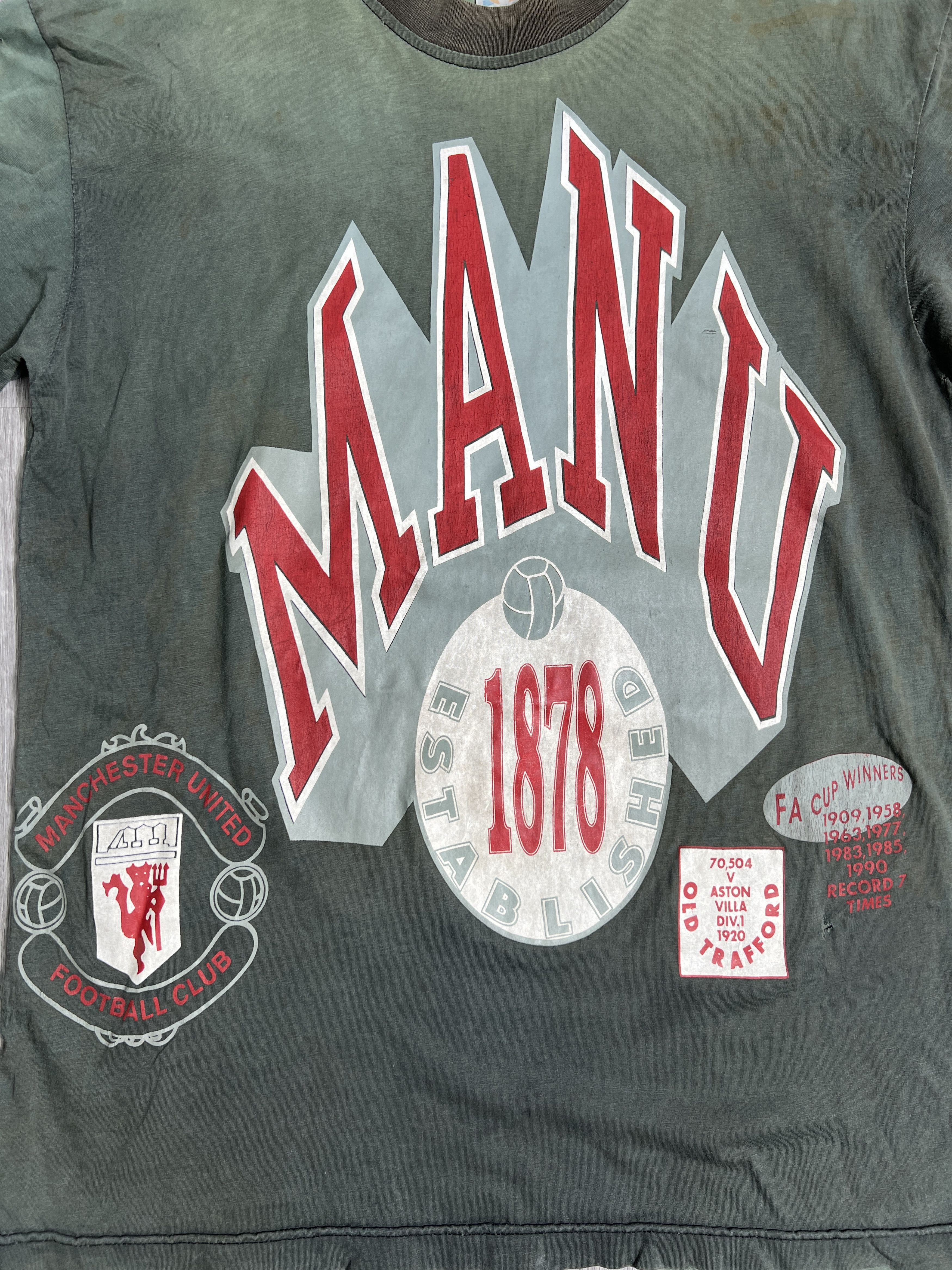 Vintage 90s Manchester United Fan Made Tee GTME625