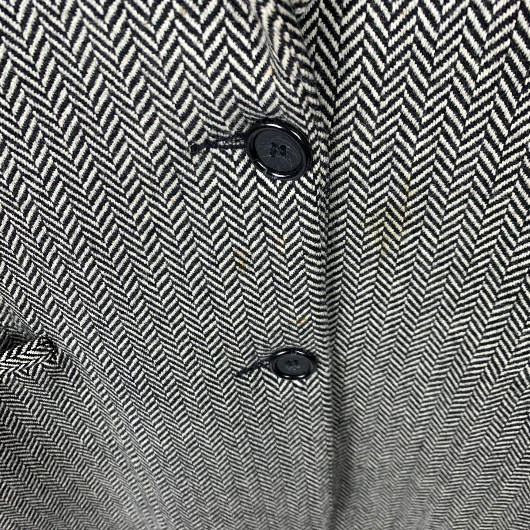 Vintage Vintage Georges Marciano Guess Black White Wool Herringbone Blazer Womens 10 Blazer Suit Jacket 10 Wool 90s Mens Womens Size L / US 10 / IT 46 - 4 Thumbnail