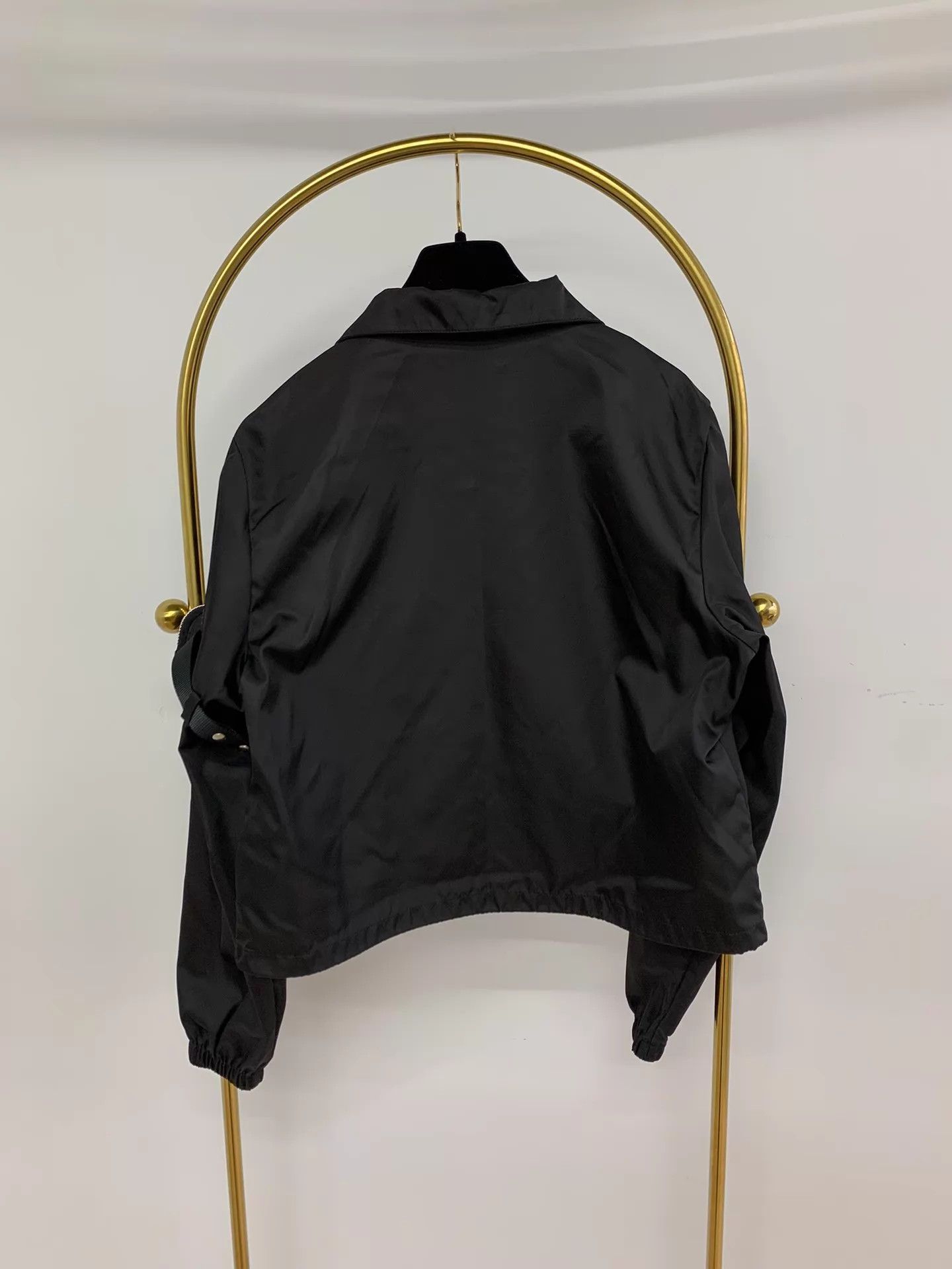 Prada Prada black triangle bag zip-up jacket size 42 new Size M / US 6-8 / IT 42-44 - 3 Thumbnail