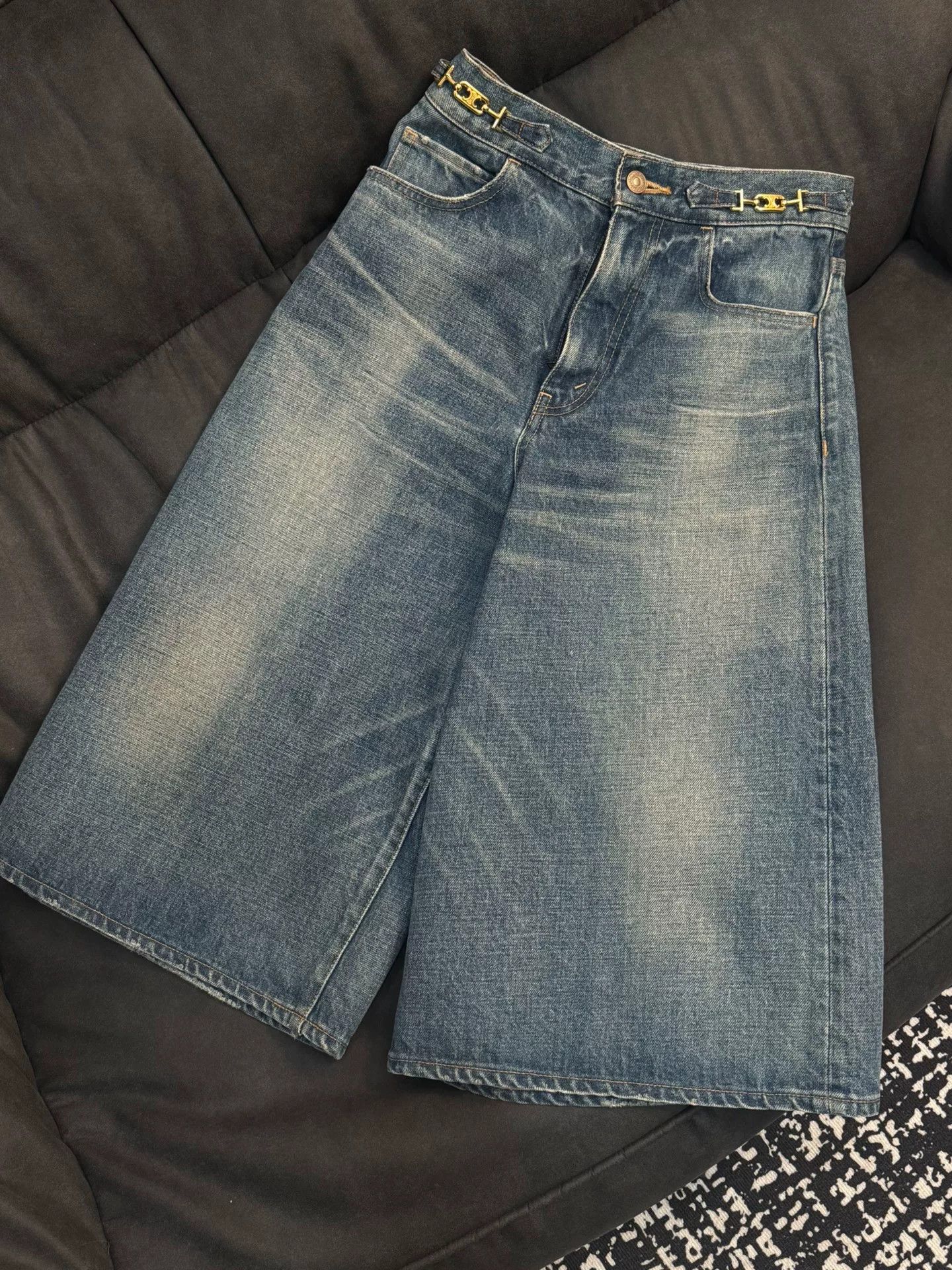 Other Wide-Leg Mid-Length Jeans Size 26 Size 26" / US 2 / IT 38 - 1 Thumbnail