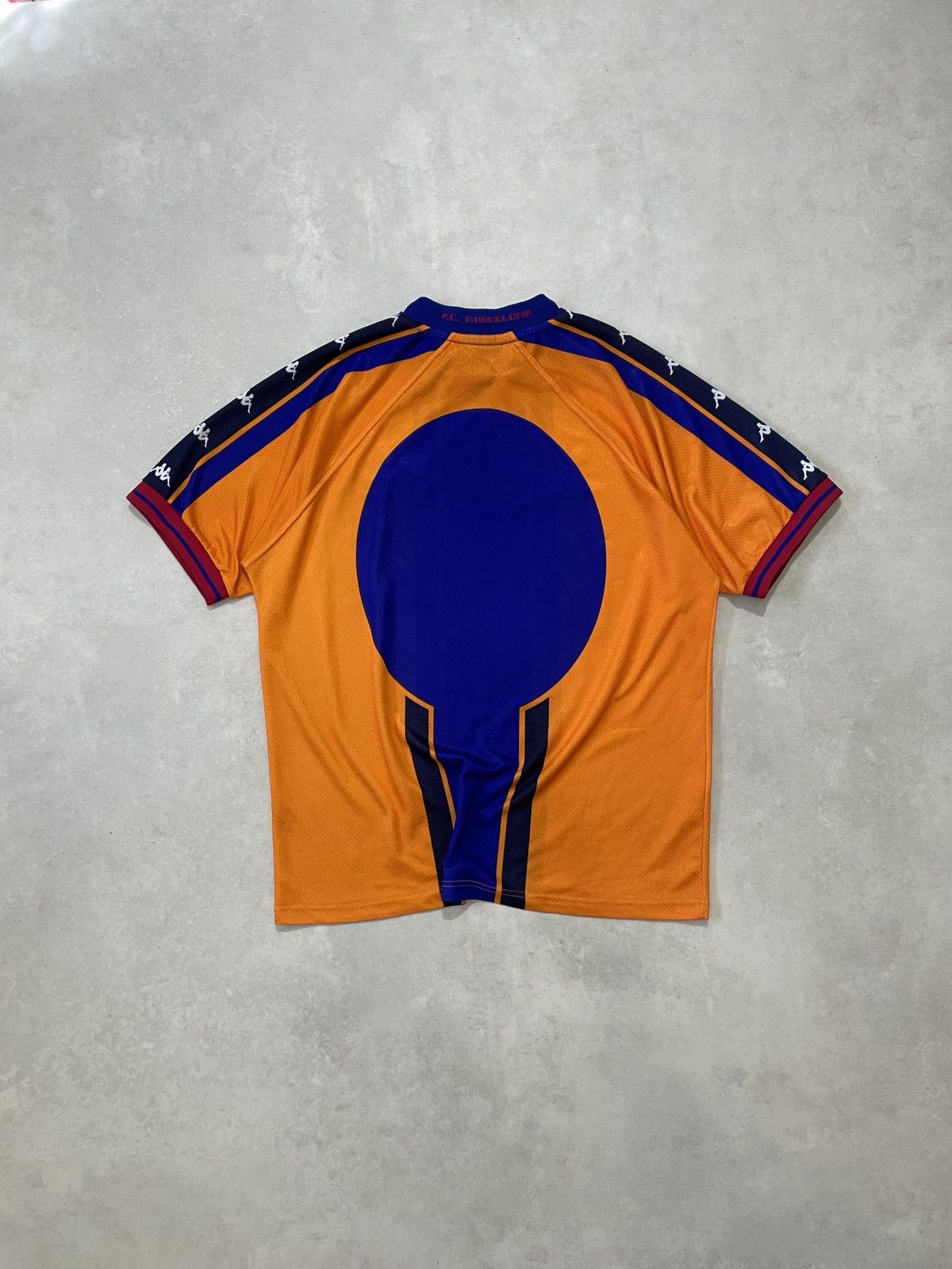 Kappa rare Fc Barcelona 97 away kit Size US L / EU 52-54 / 3 - 6 Thumbnail