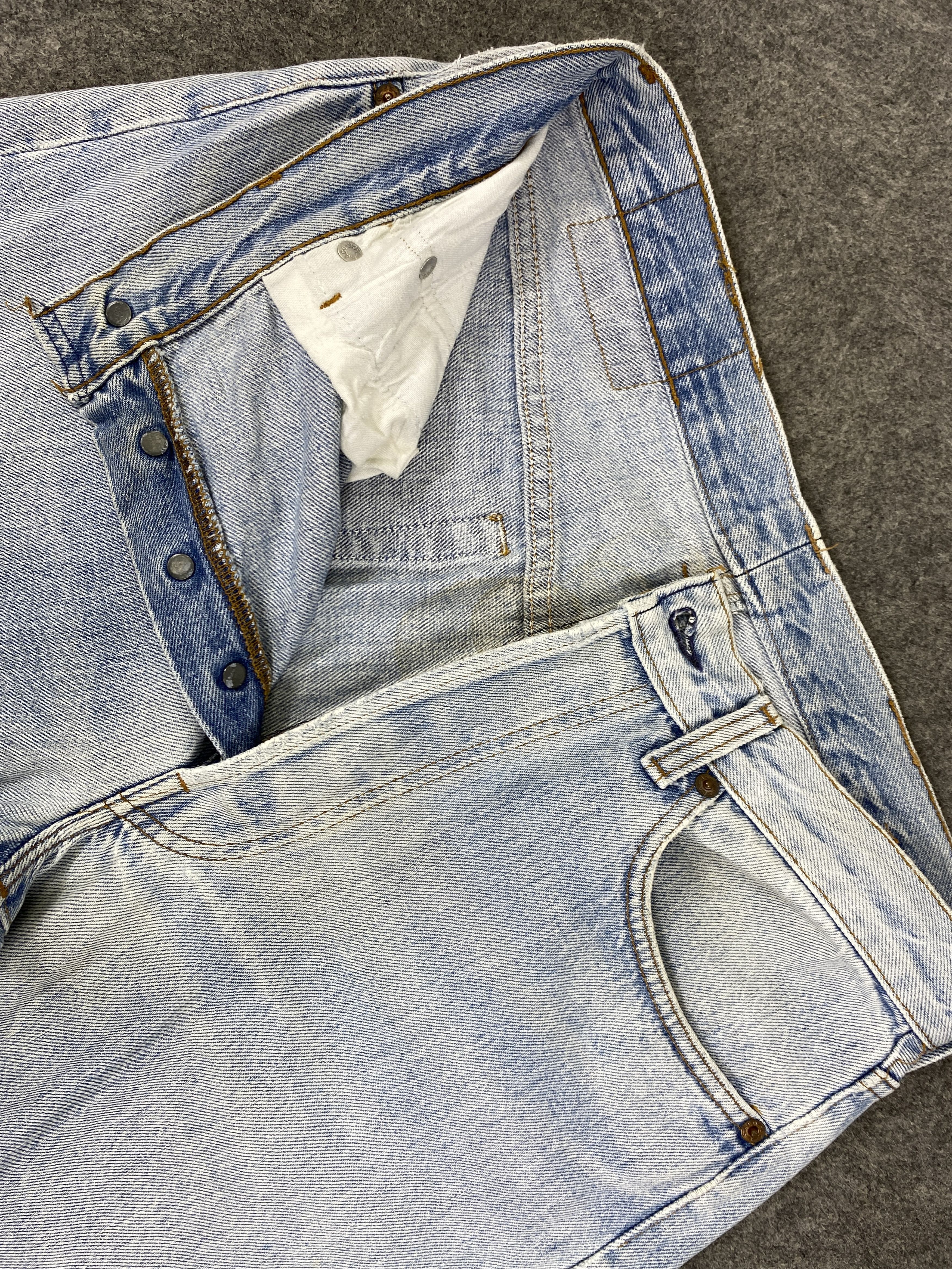 Levi's Light Blue Wash Vintage Levis 501 Jeans 30x29.5 - JN3146 Size US 30 / EU 46 - 6 Thumbnail
