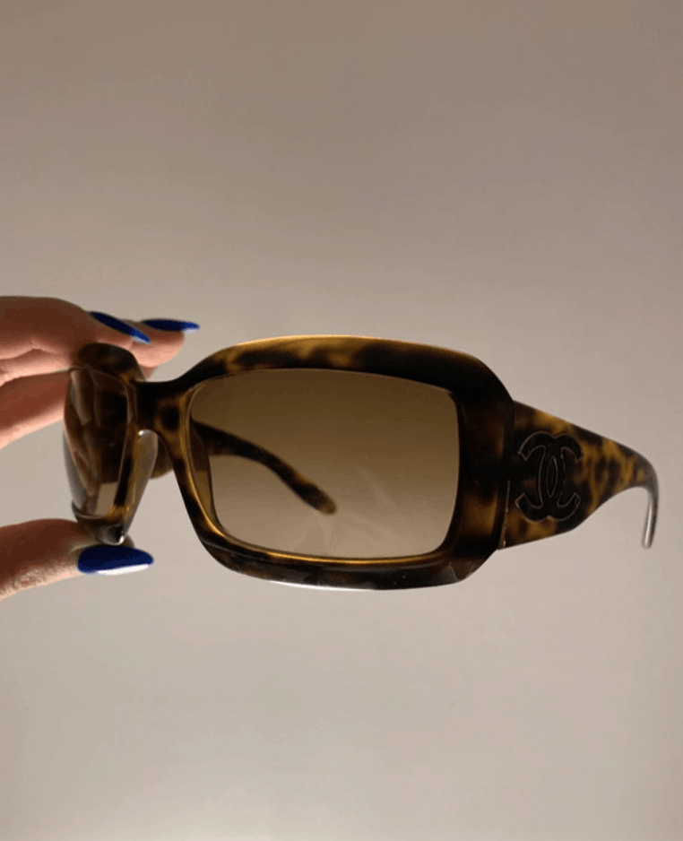 Chanel CHANEL SUNGLASSES 6022-Q LOGO MOTHER OF PEARL ICONIC Size ONE SIZE - 2 Thumbnail