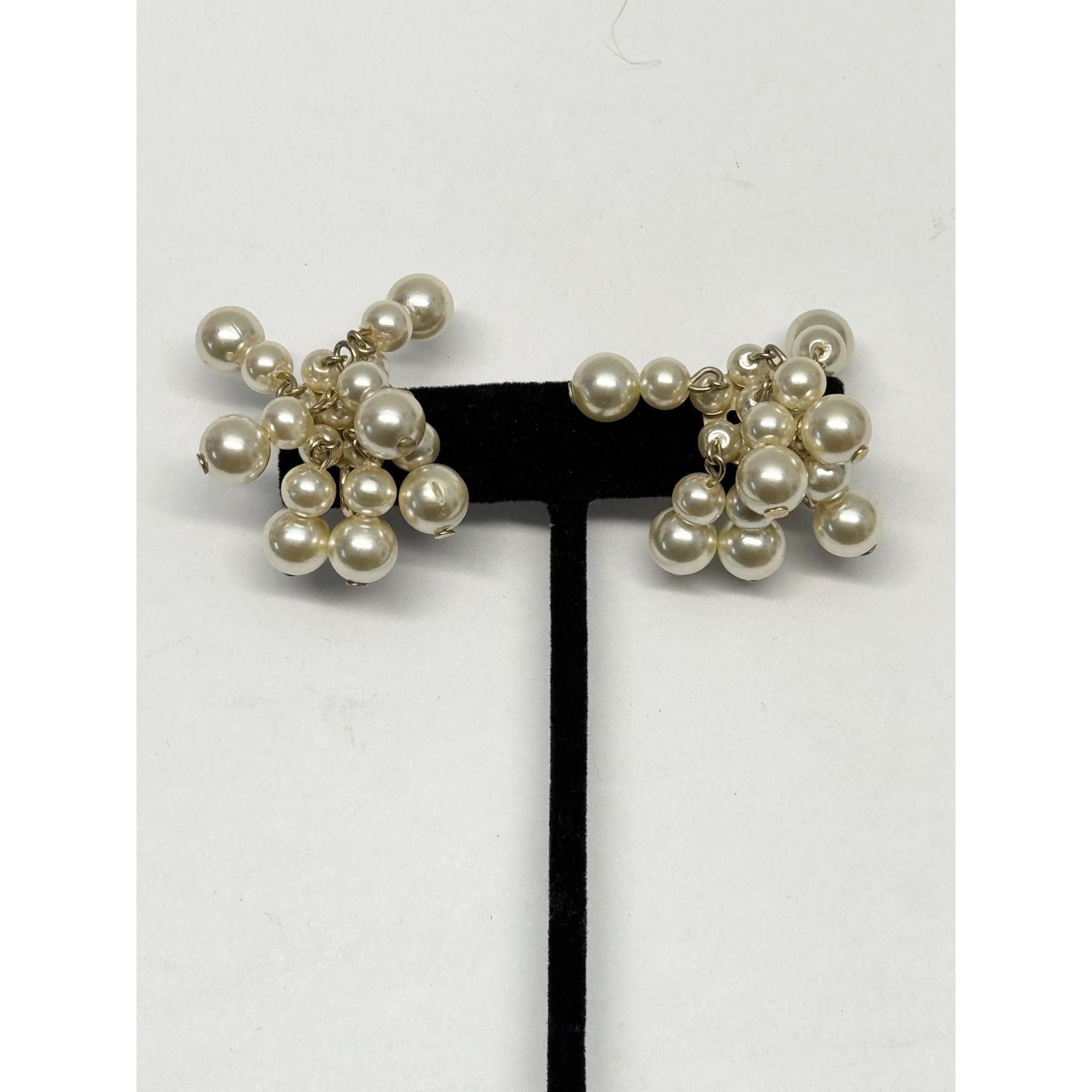Vintage Vintage faux pearl dangle cluster earrings Size ONE SIZE - 3 Thumbnail