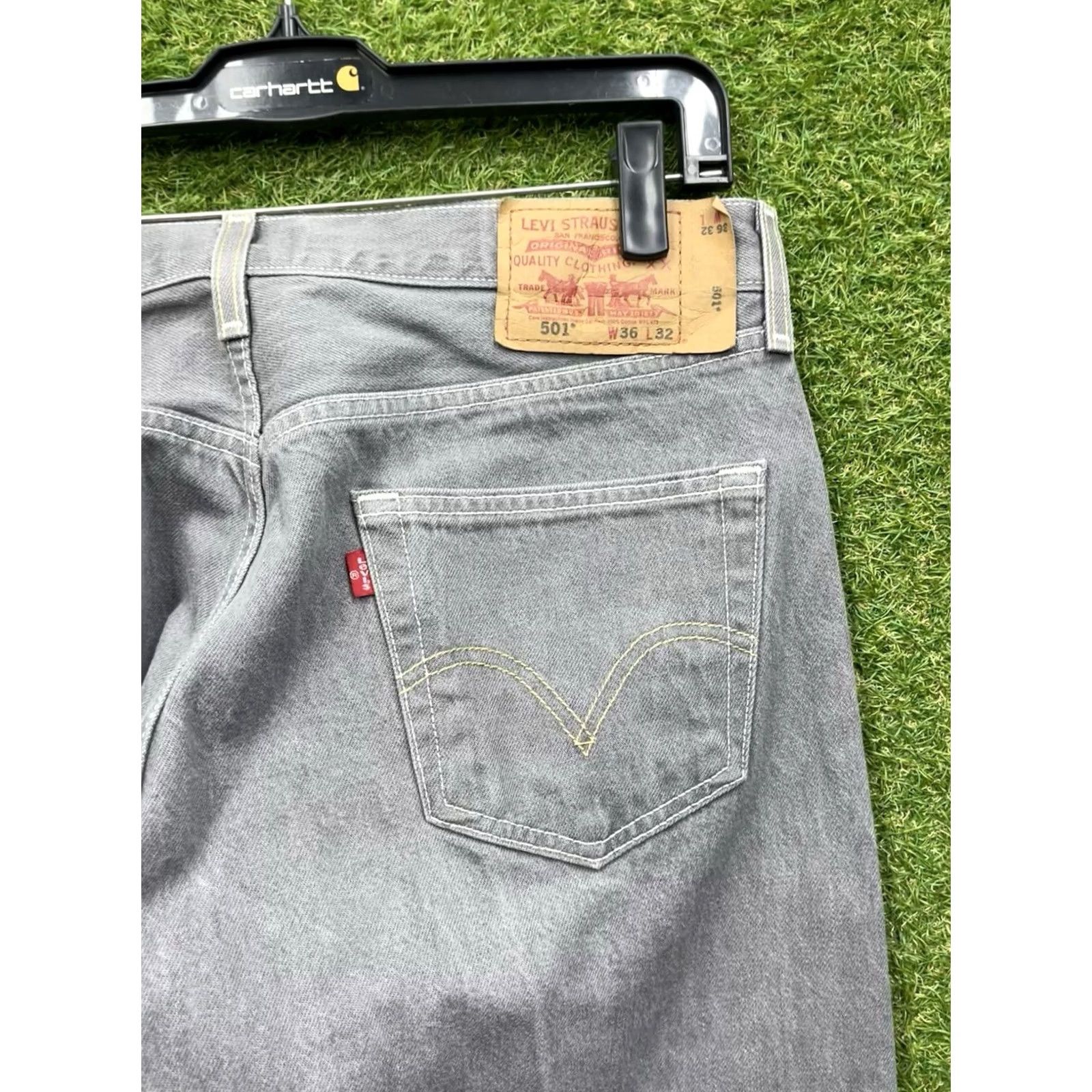 Levi's Levis 501 Jeans Mens 36x32 Grey Denim Pants Button-Fly Cotton Straight Leg Regular Fit 90s USA Denim Jeans Mens Gray Size US 36 / EU 52 - 3 Thumbnail